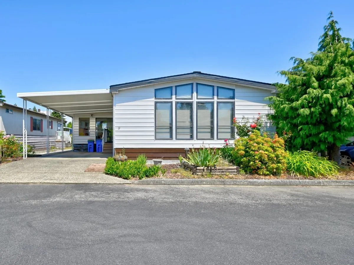 8670 156 Street #9