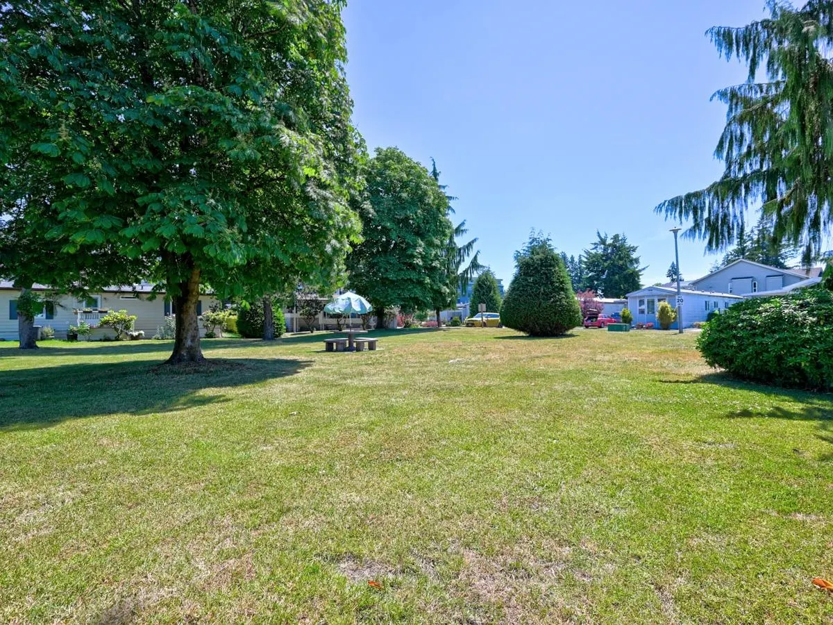 8670 156 Street #9