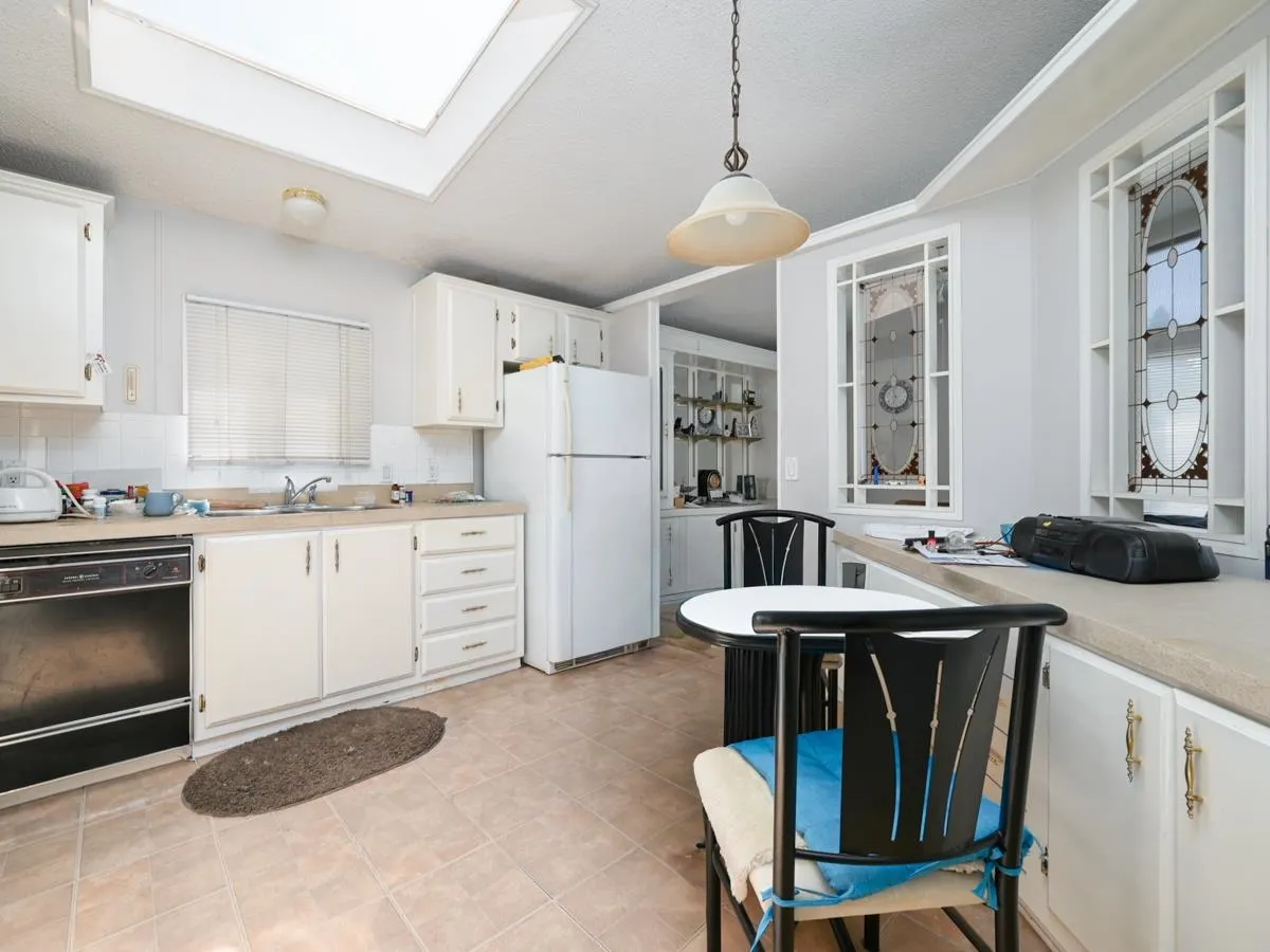 8670 156 Street #9