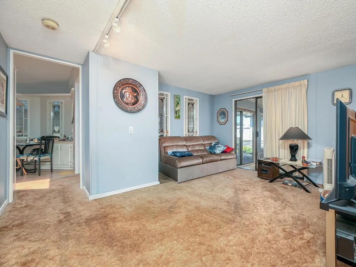8670 156 Street #9