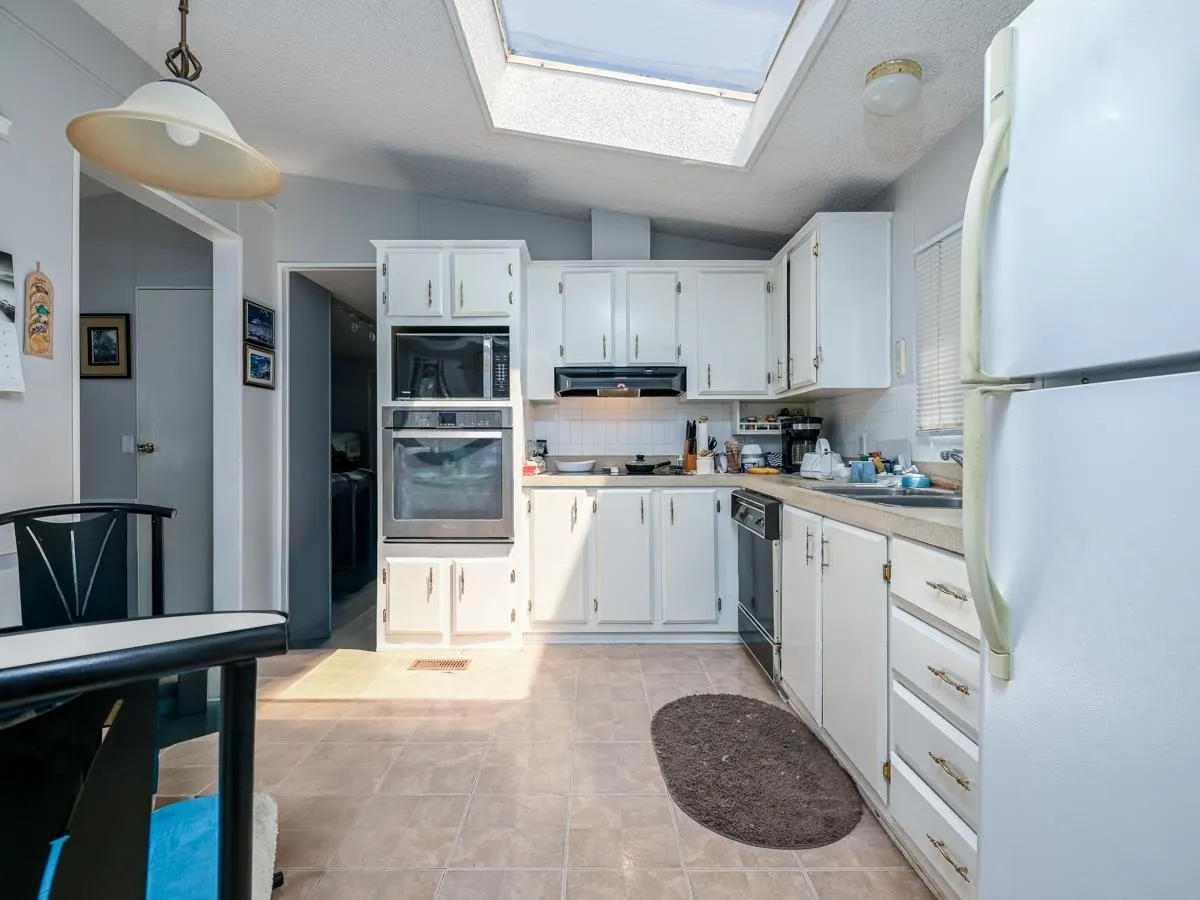 8670 156 Street #9