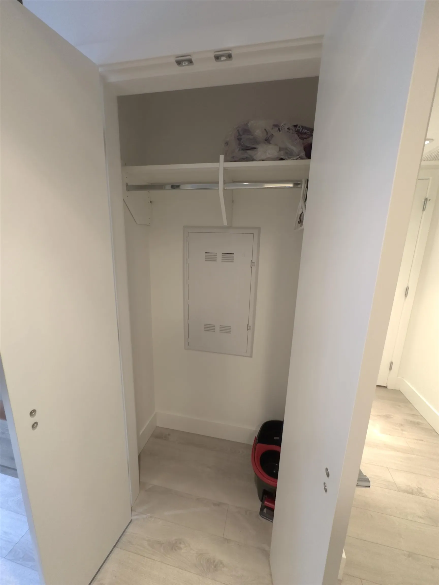 7303 Noble Lane #11XX