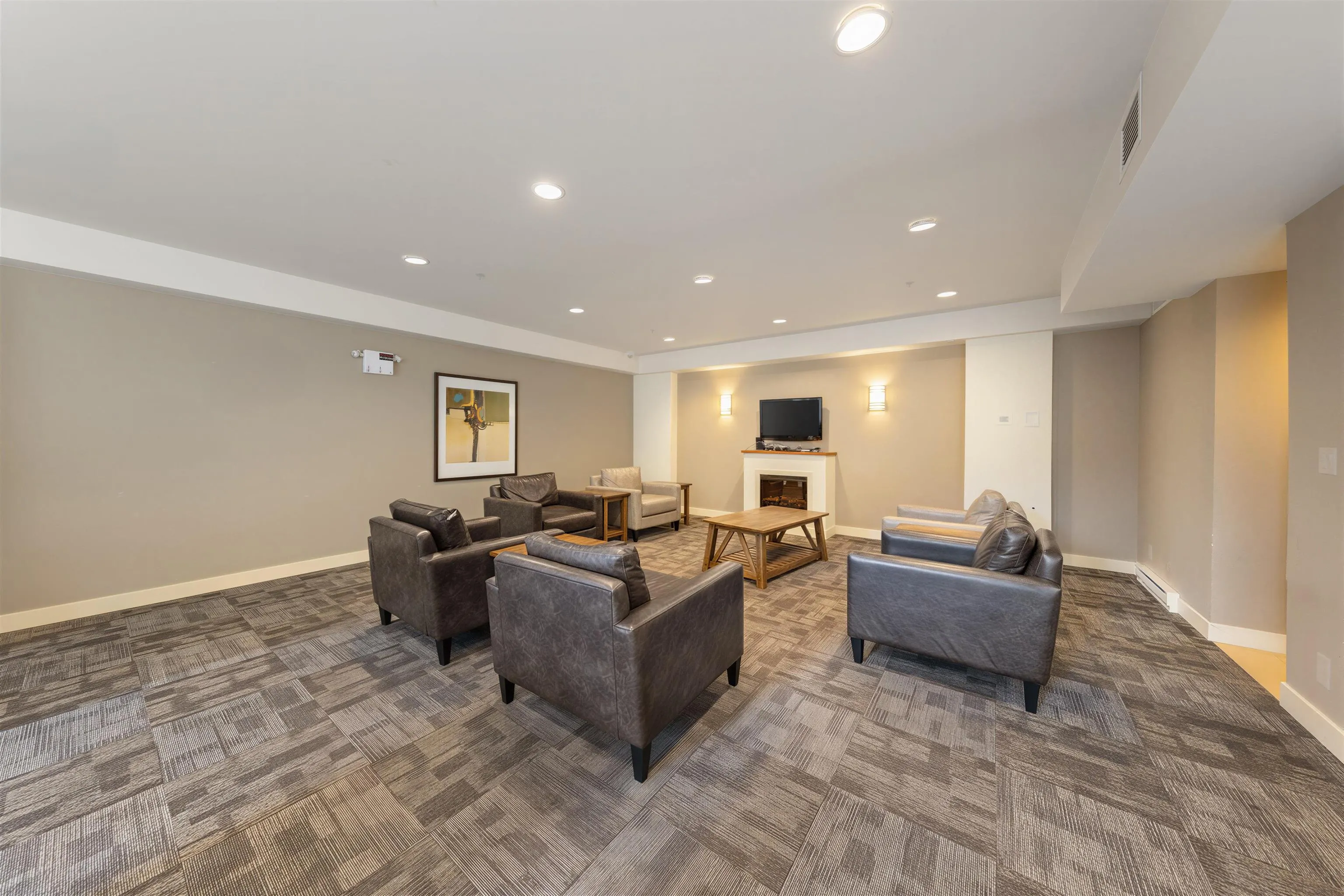 265 Ross Drive #401