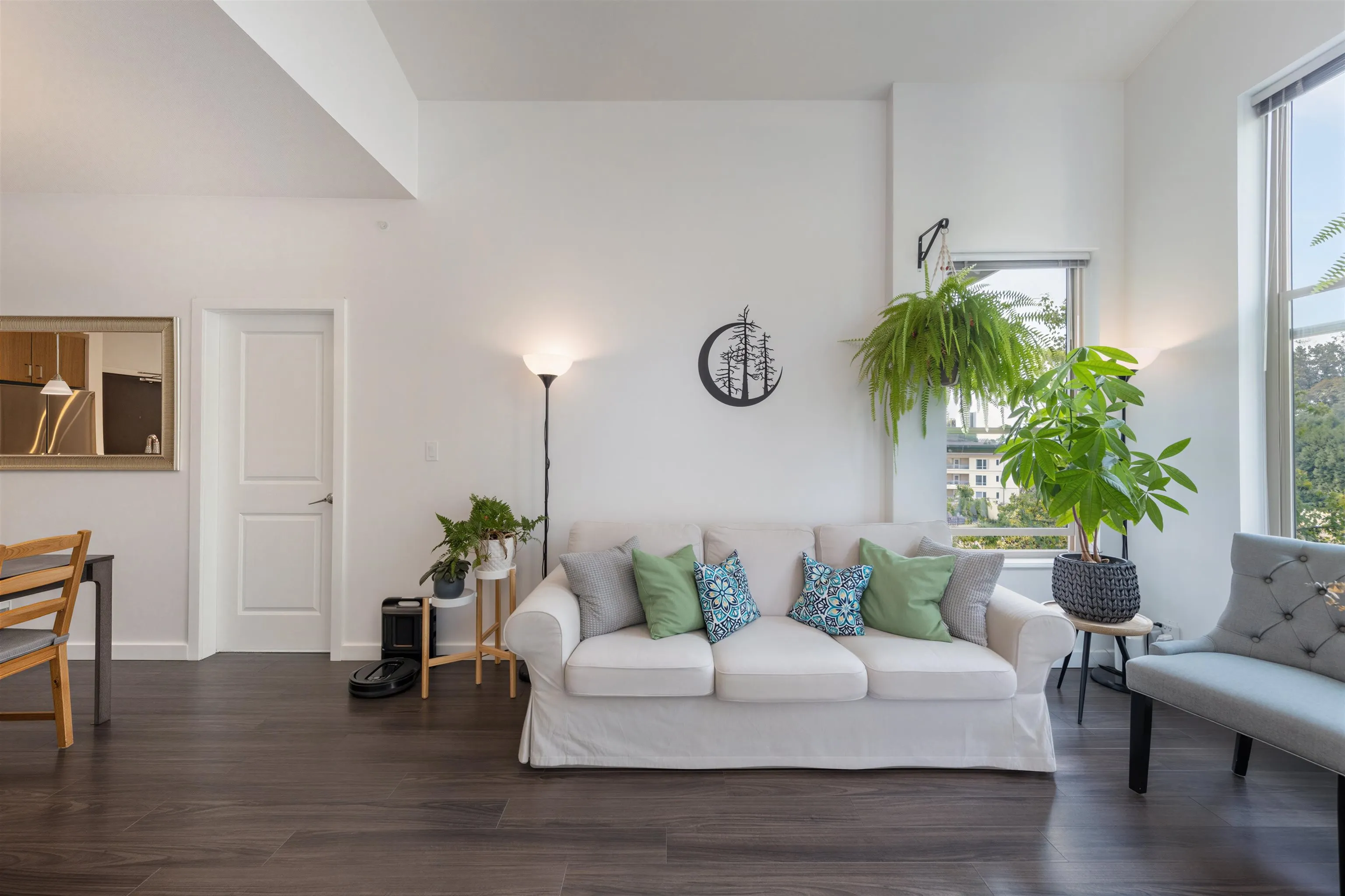 265 Ross Drive #401