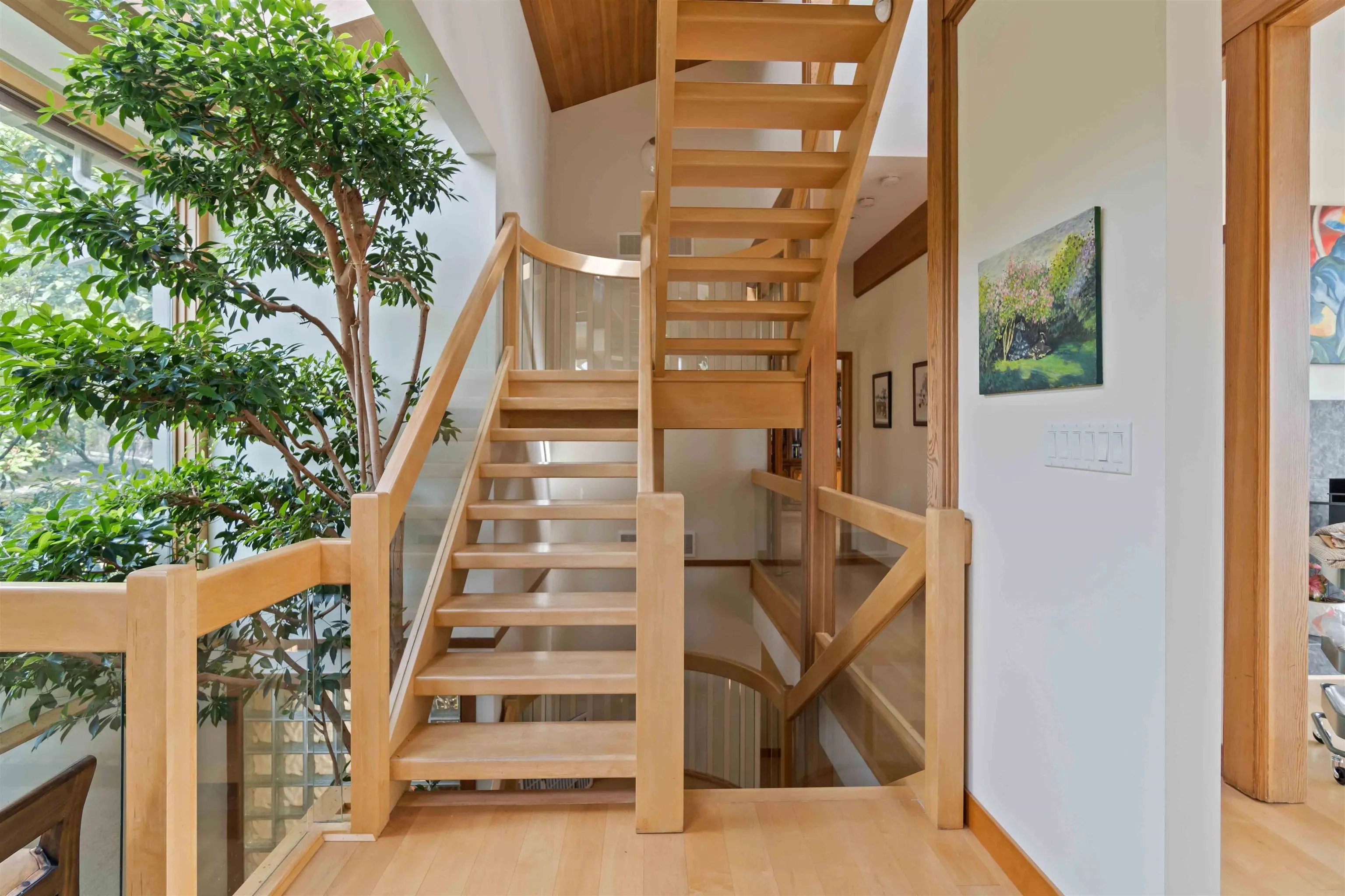 668 Beachview Drive