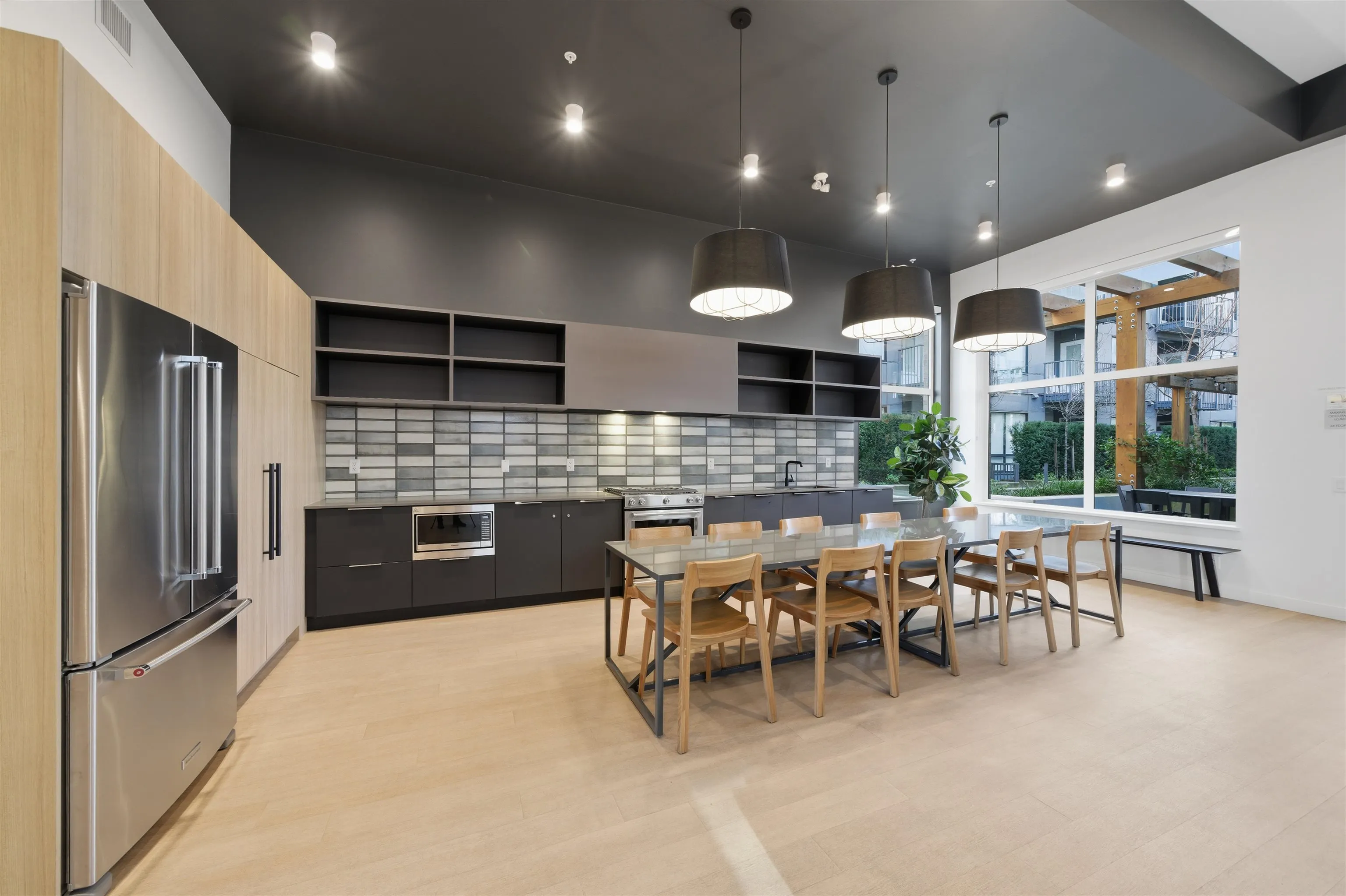 648 Lea Avenue #404