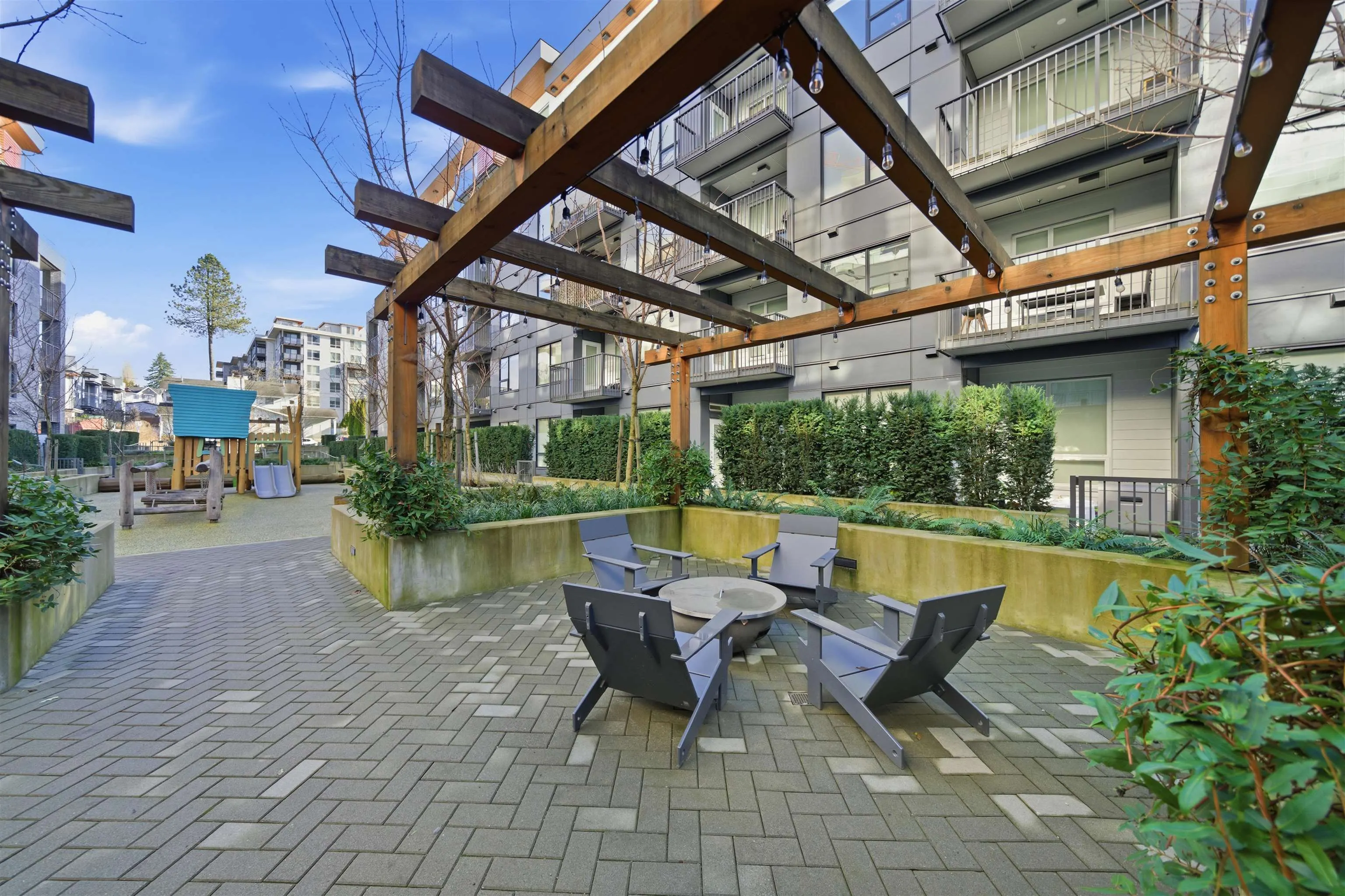 648 Lea Avenue #404