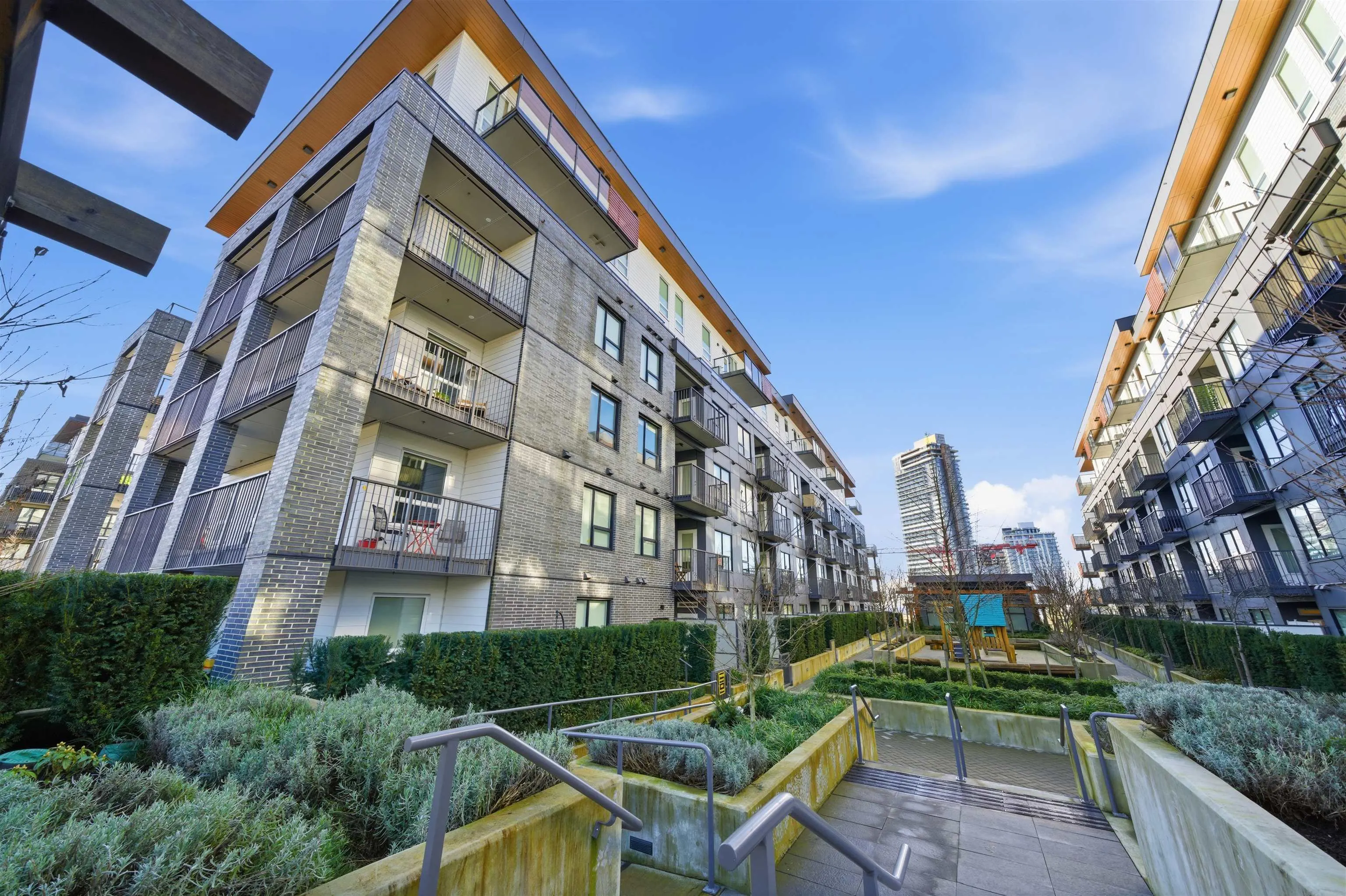 648 Lea Avenue #404