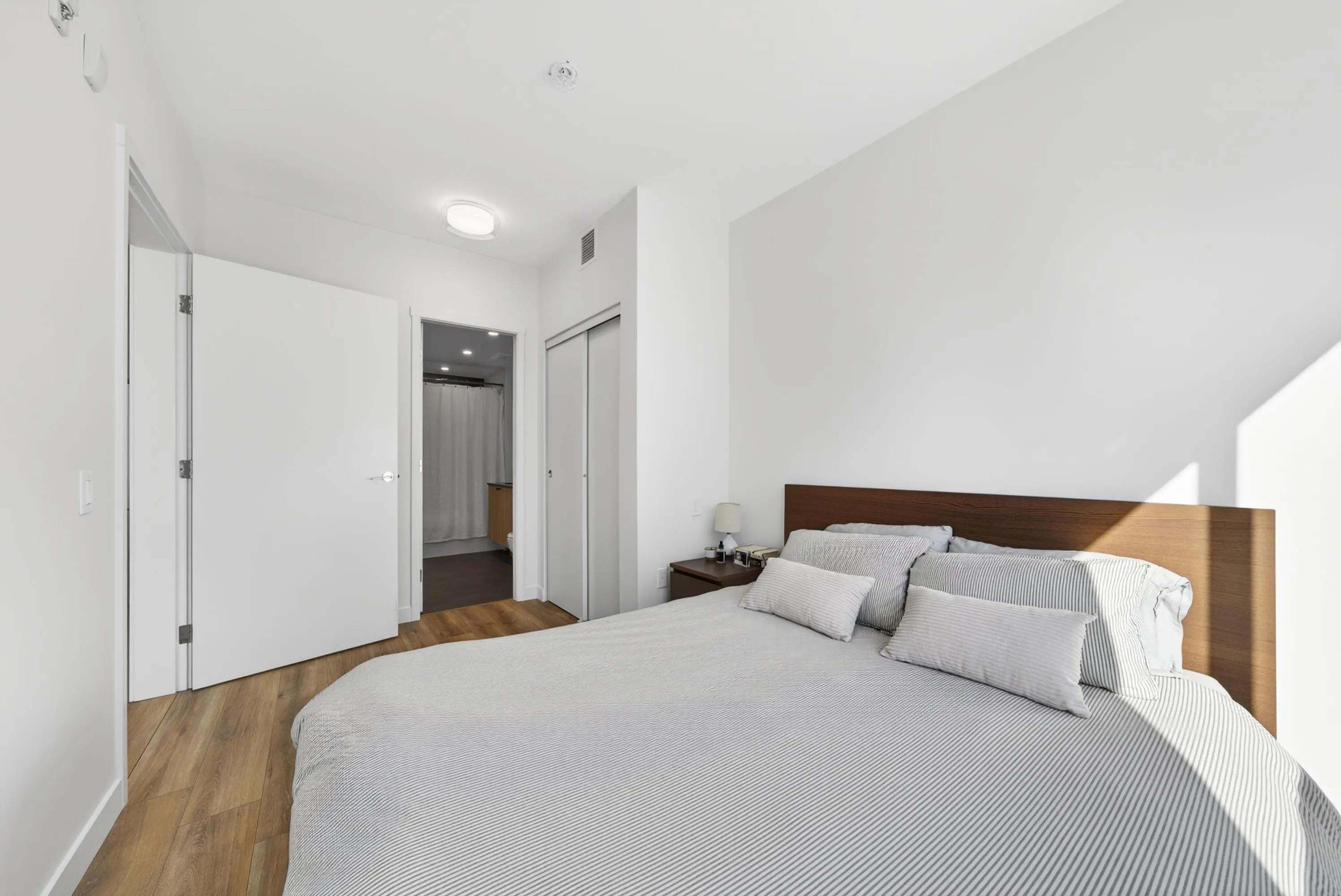 648 Lea Avenue #404