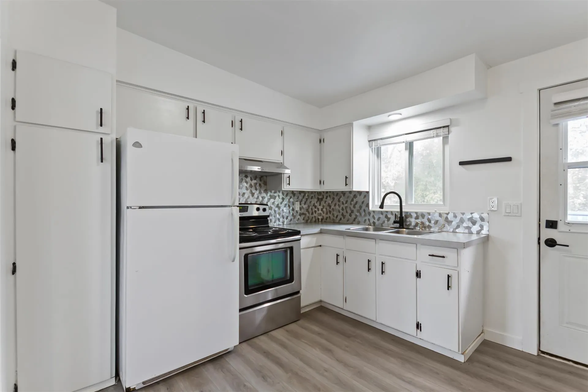 3654 St. Thomas Street #3652