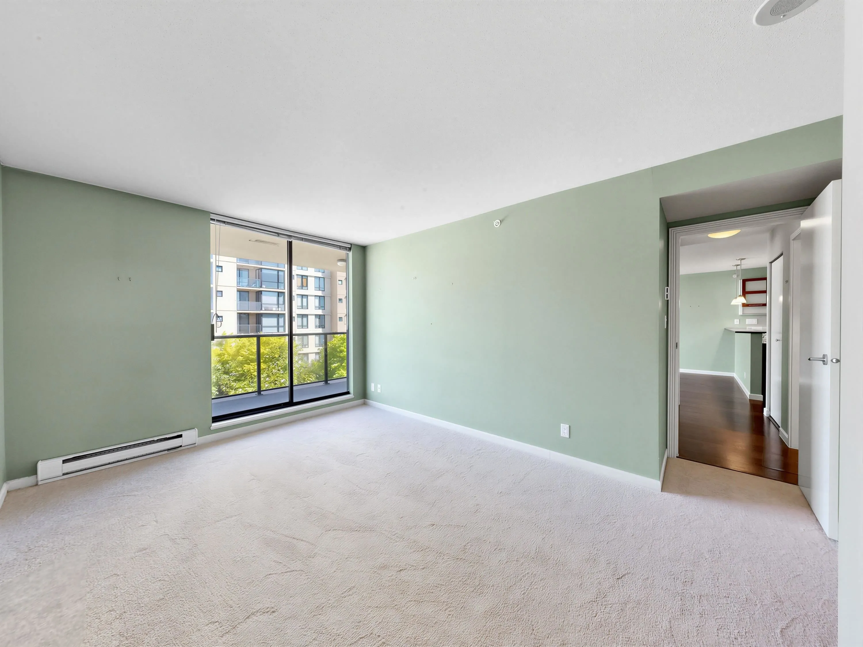 7831 Westminster Highway #824