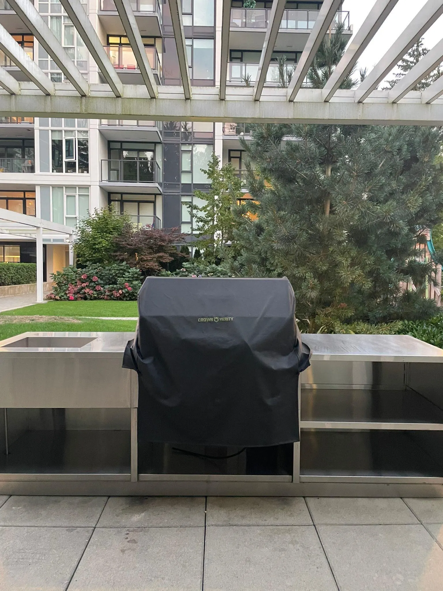 595 Austin Avenue #408