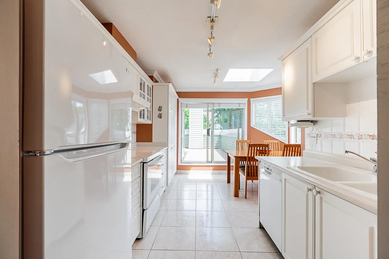 3658 Banff Court #411
