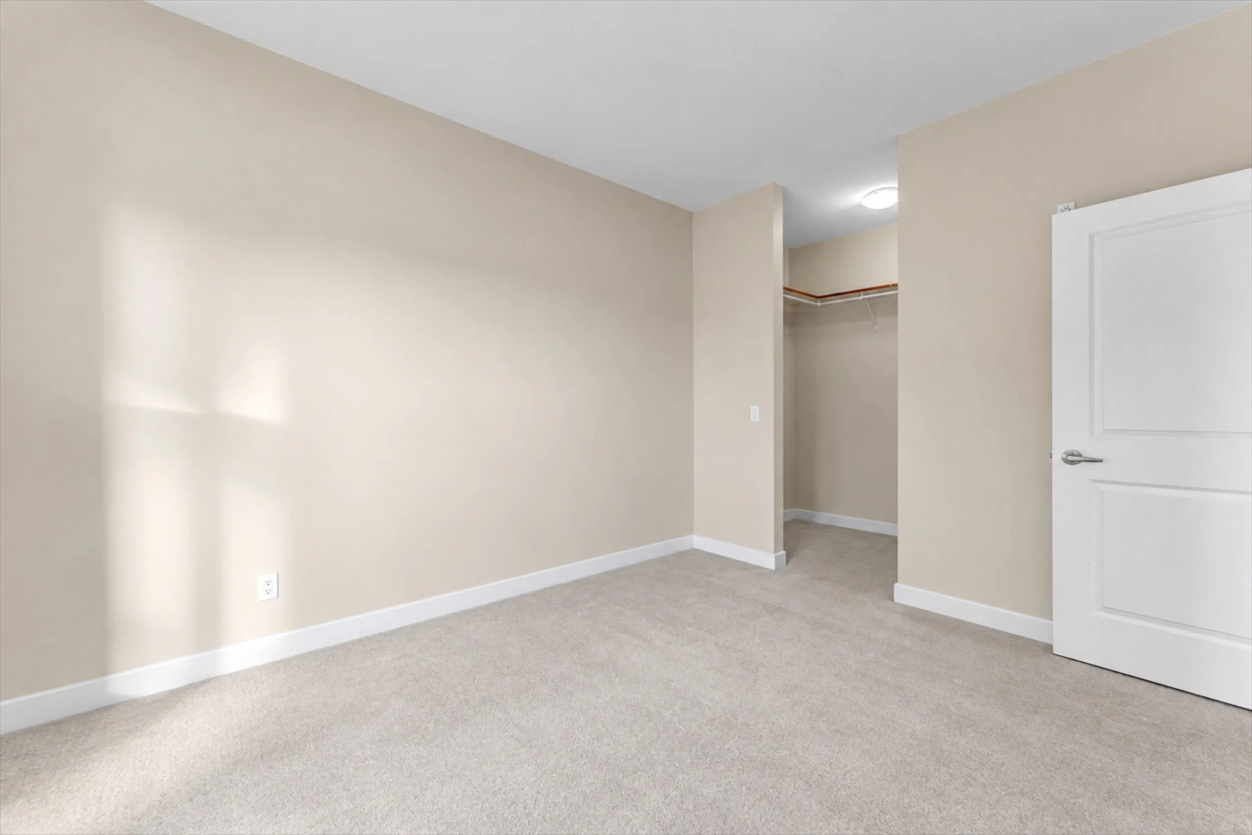 9655 King George Boulevard #409