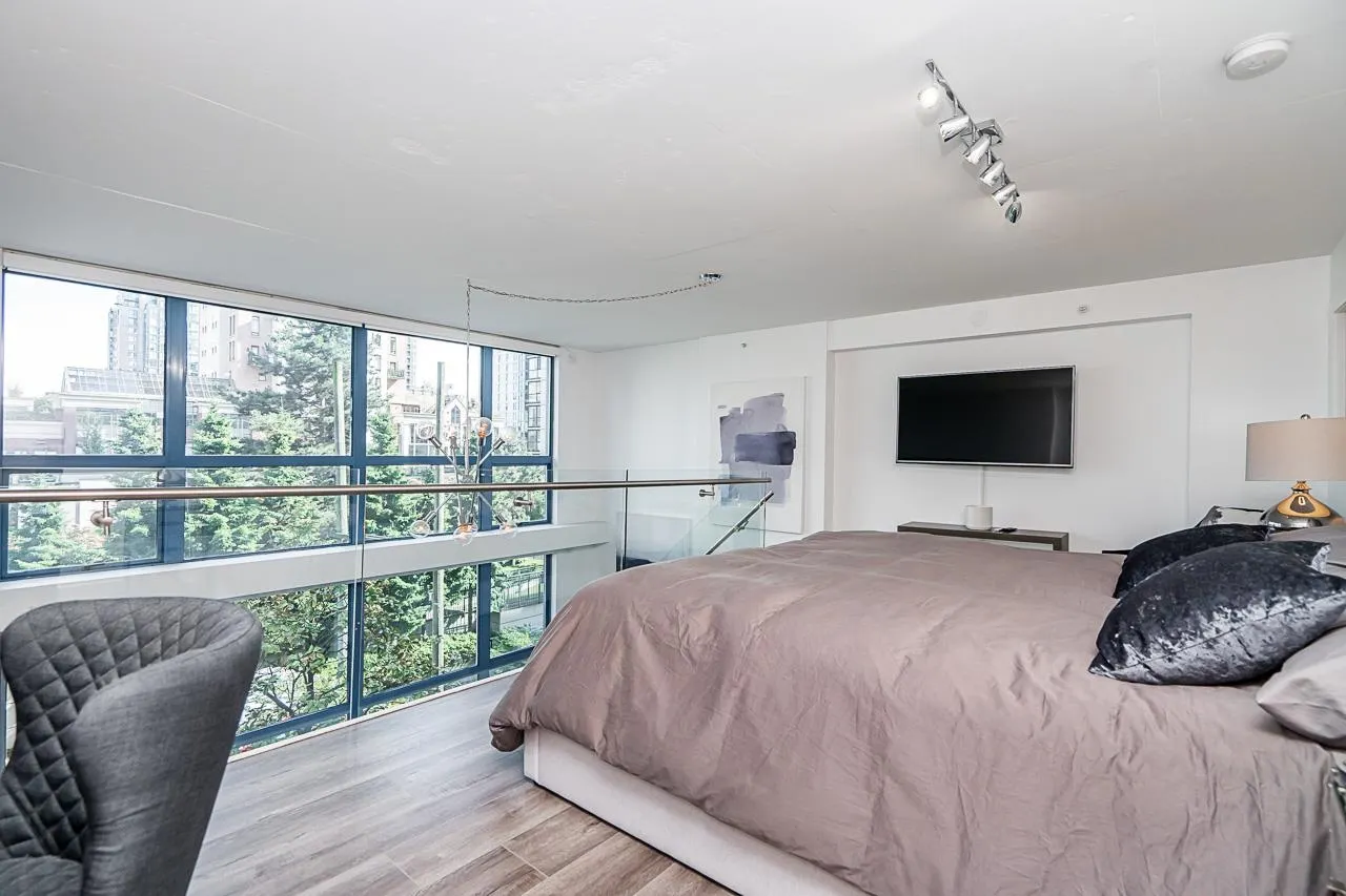 1238 Seymour Street #212