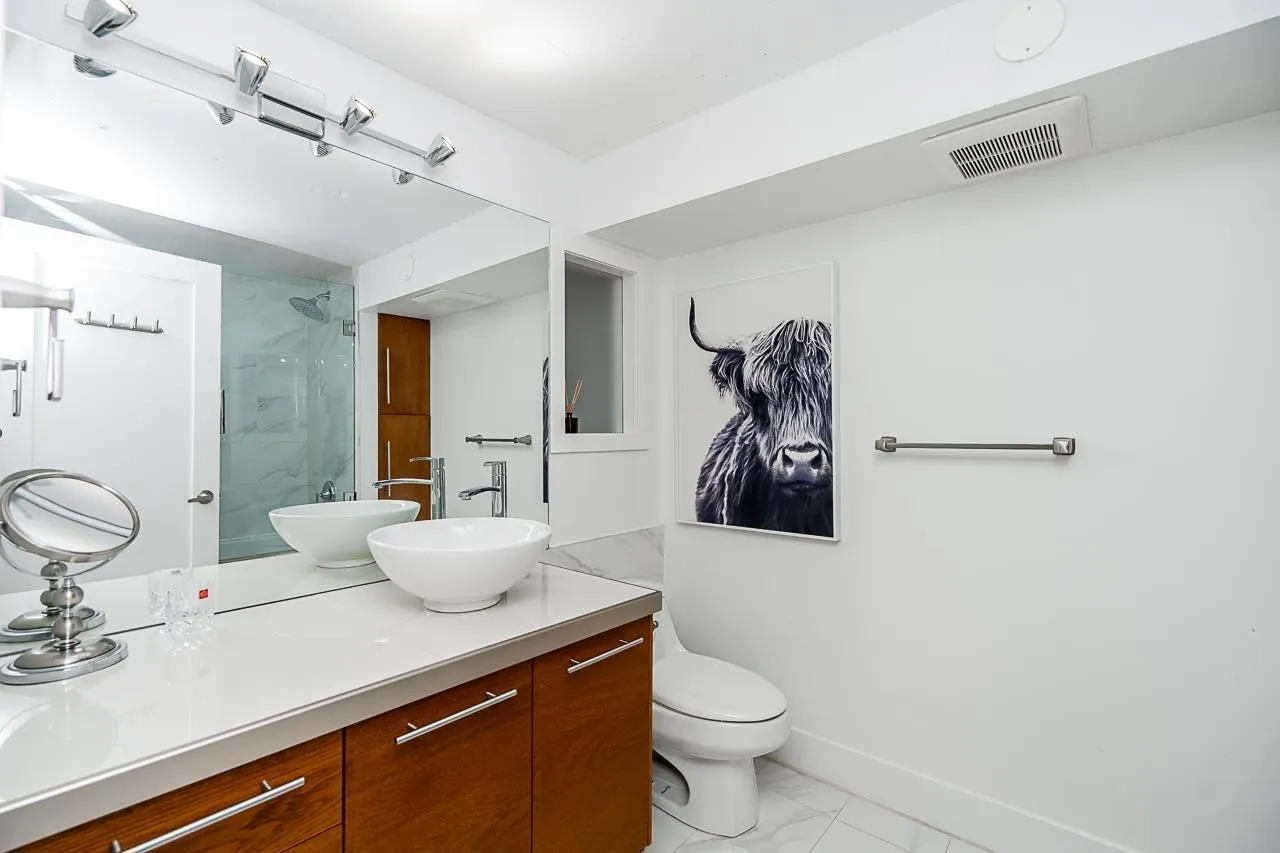 1238 Seymour Street #212