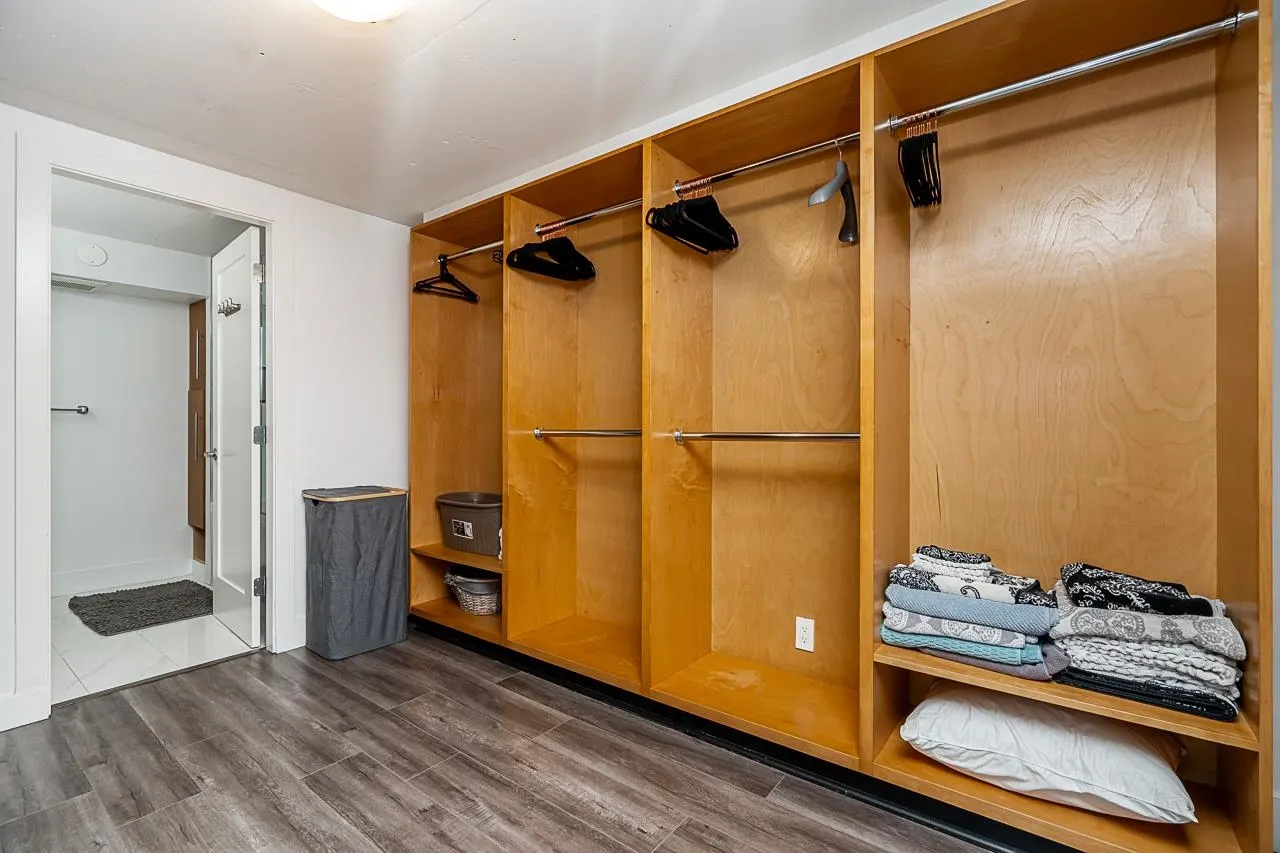 1238 Seymour Street #212