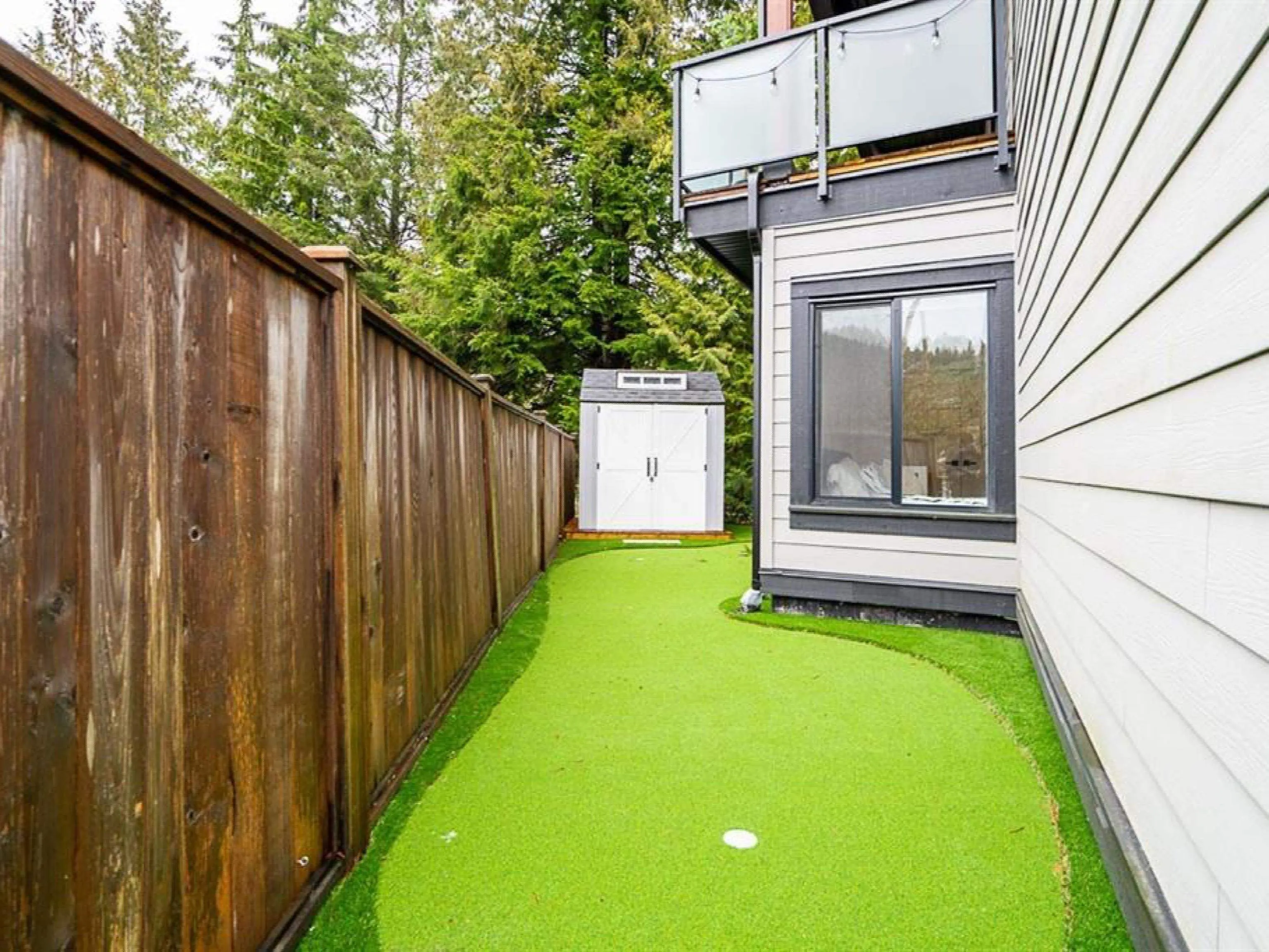 3295 Sunnyside Road #52