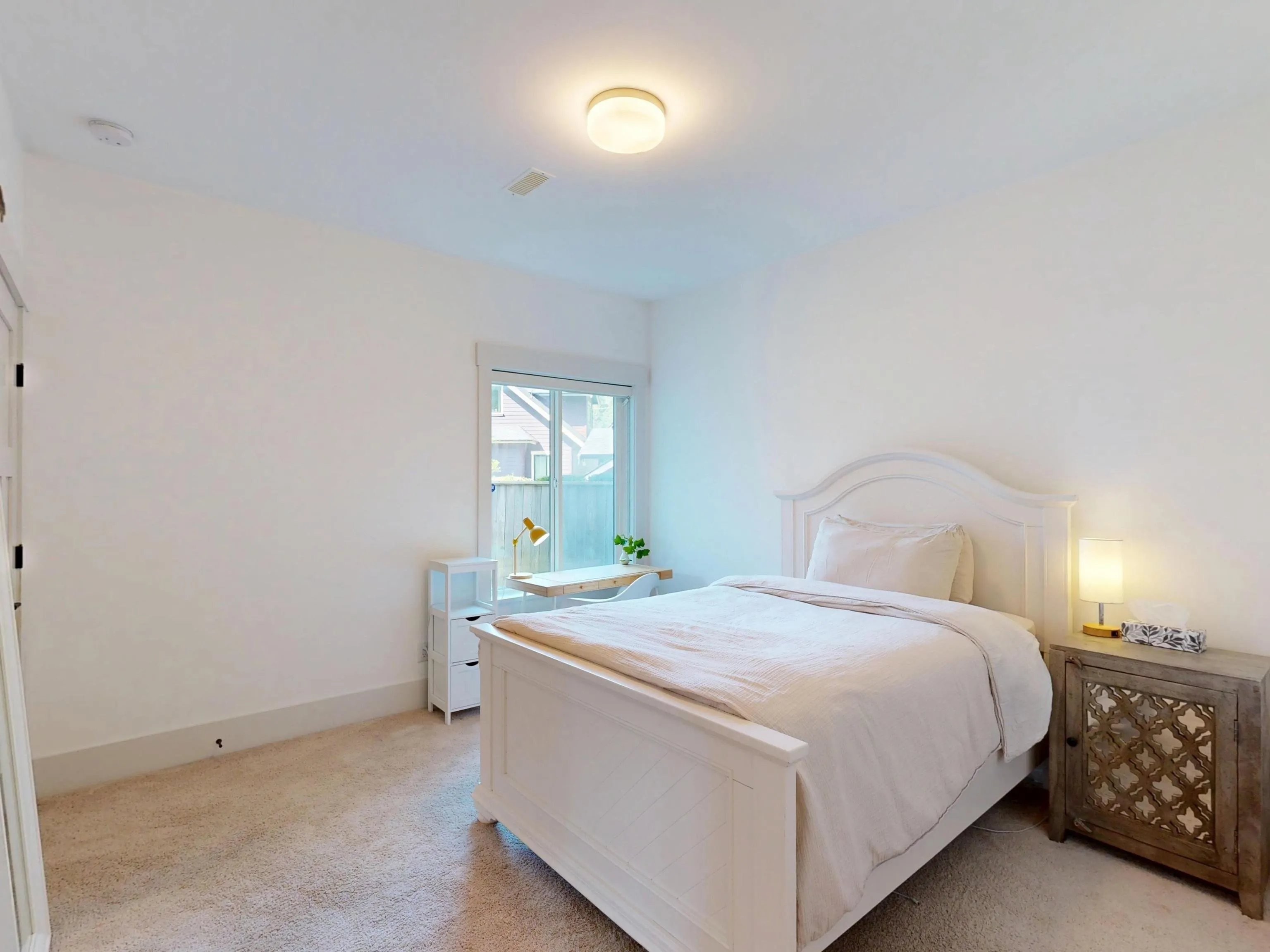 3295 Sunnyside Road #52