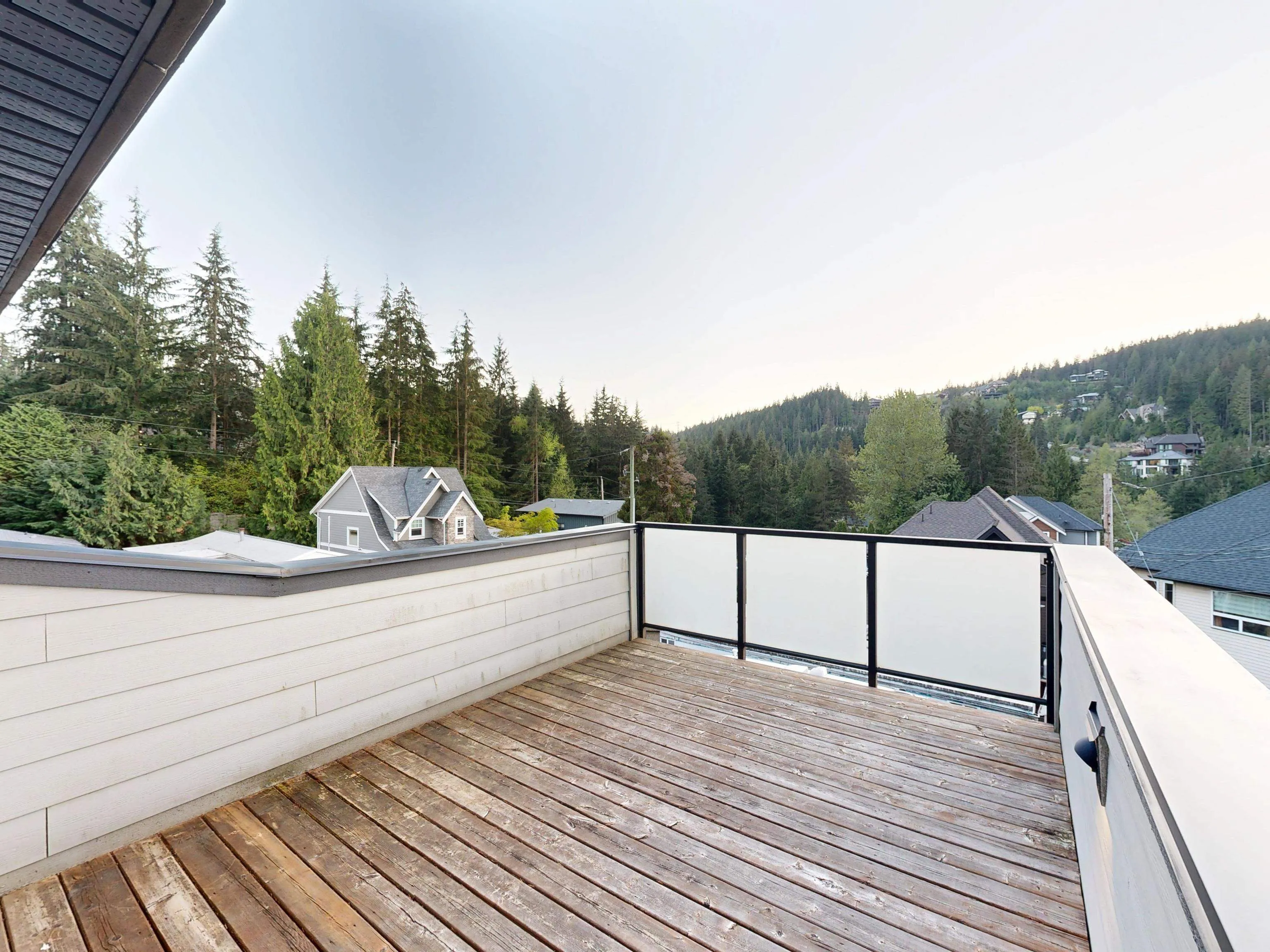 3295 Sunnyside Road #52