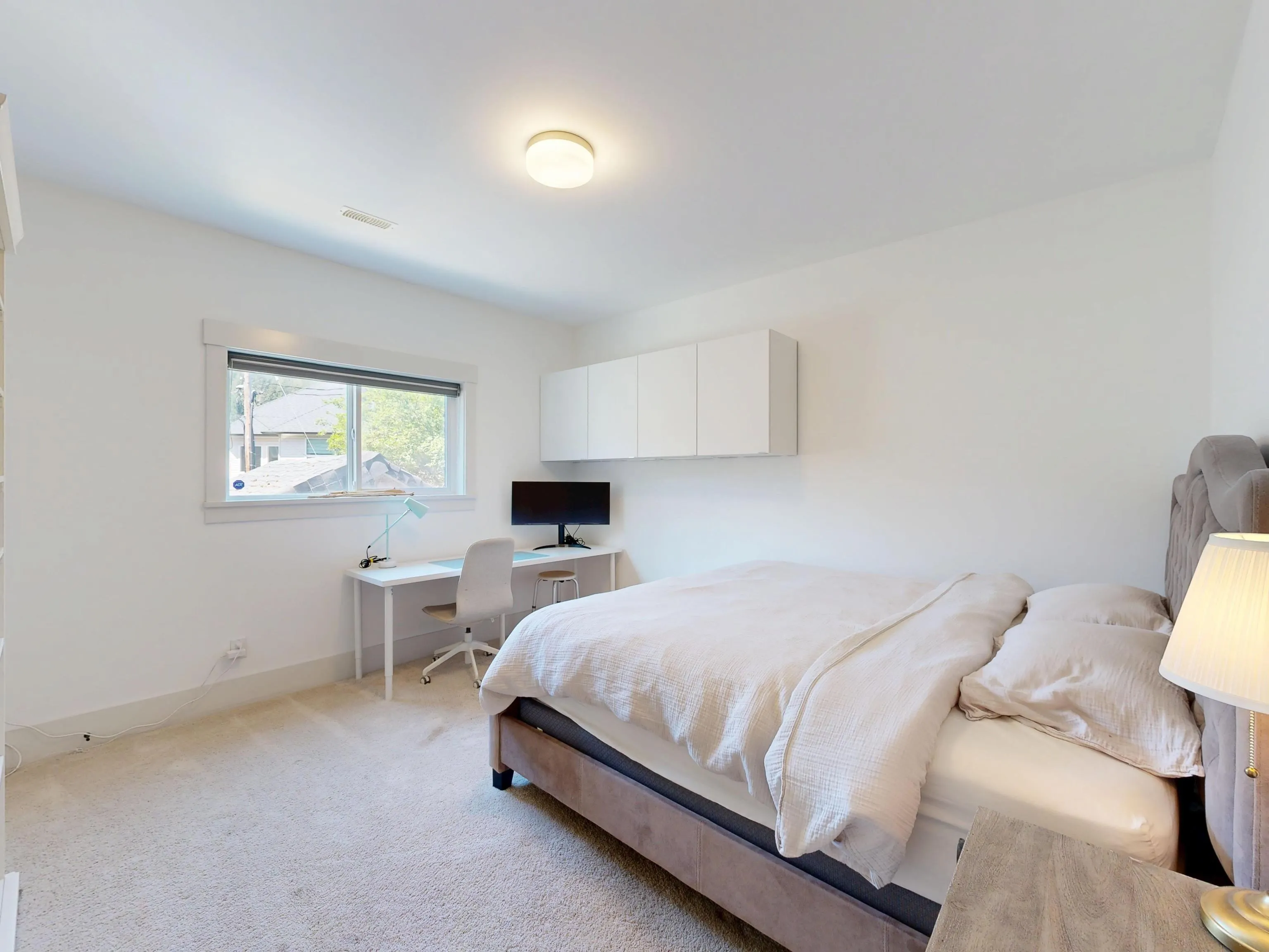 3295 Sunnyside Road #52