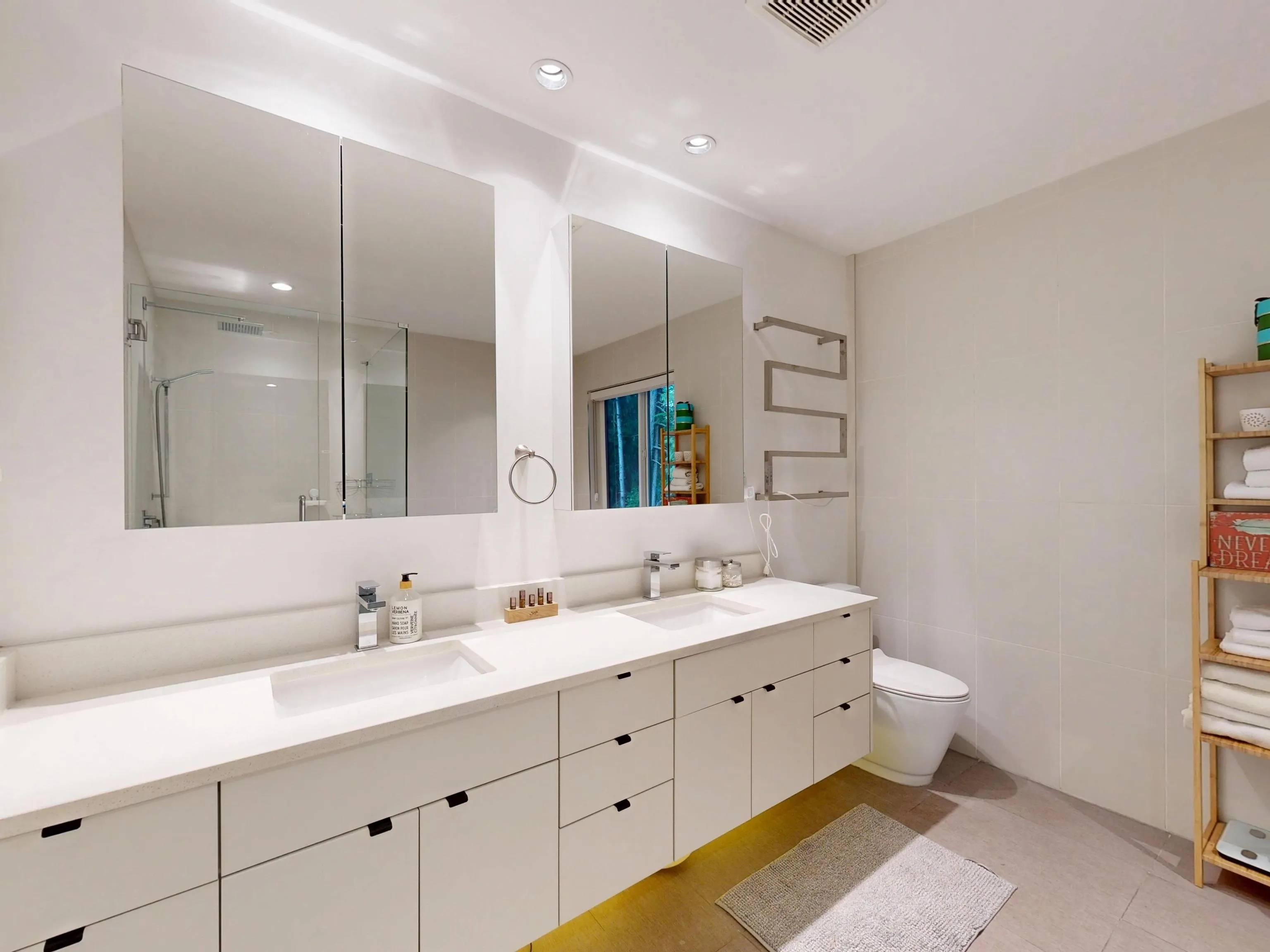 3295 Sunnyside Road #52