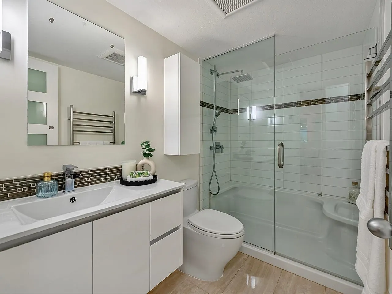 3250 W 4th Avenue #7