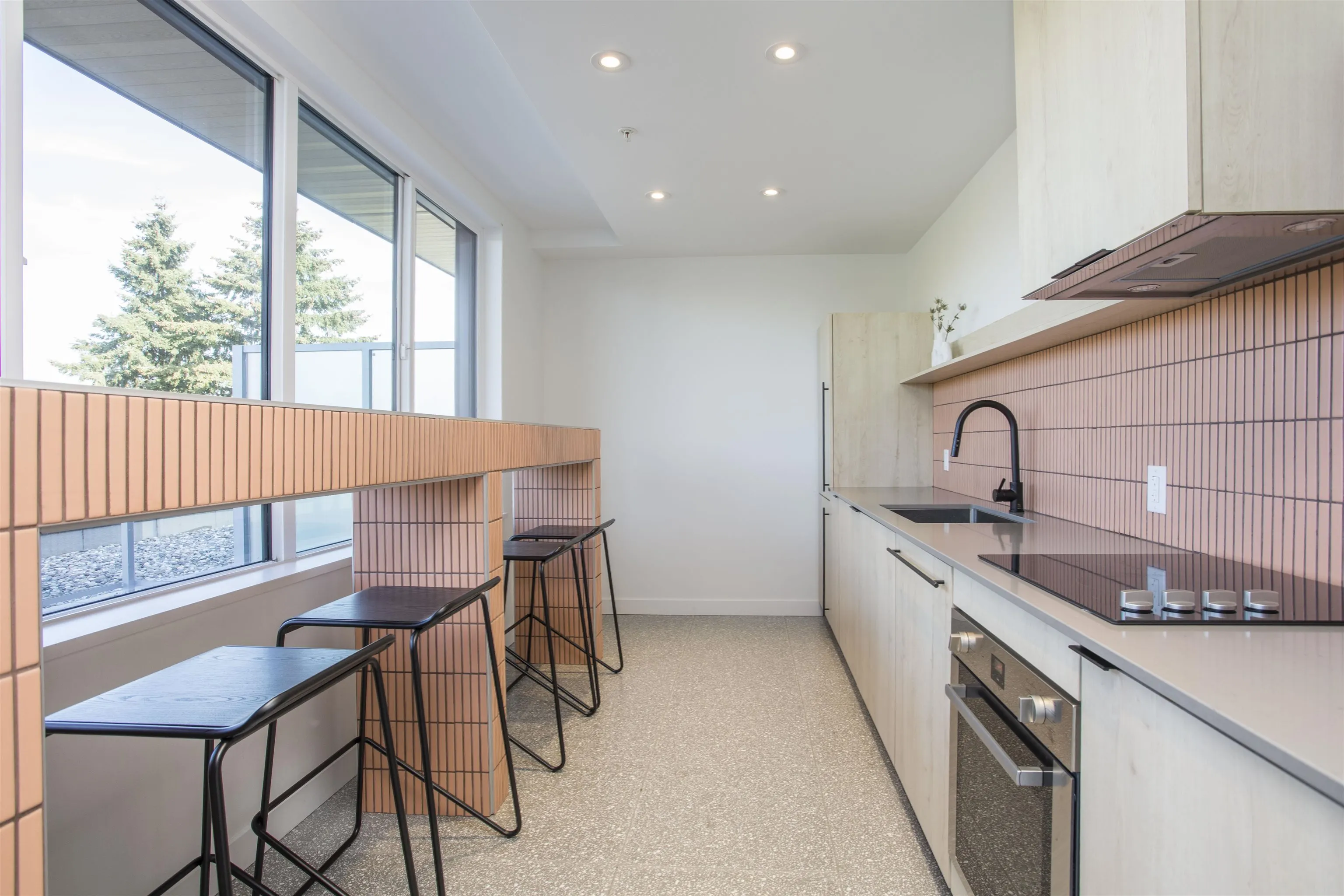 2471 St. George Street #426