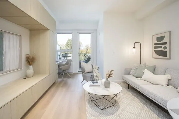 2471 St. George Street #426