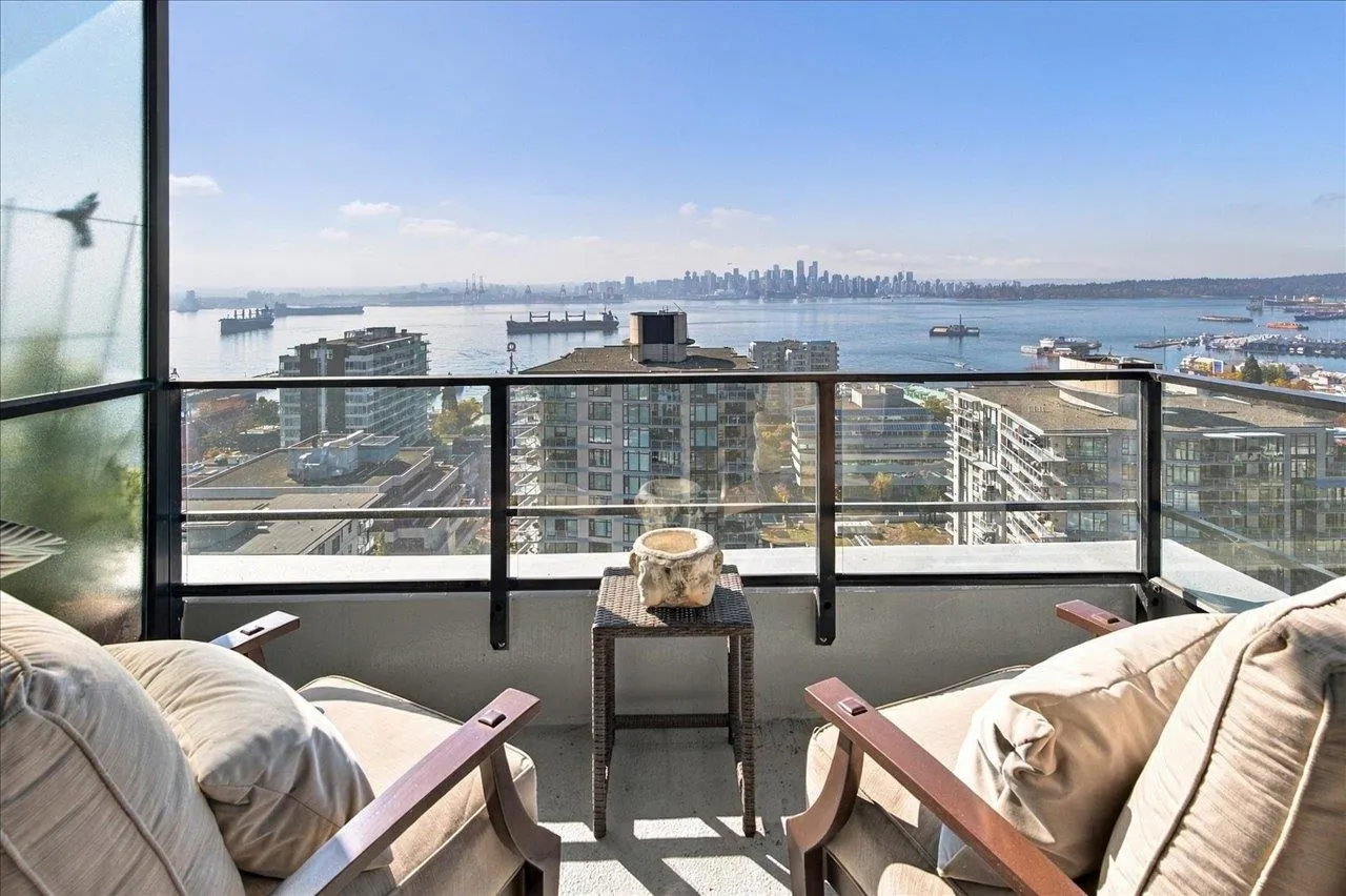 151 W 2nd Street #1803