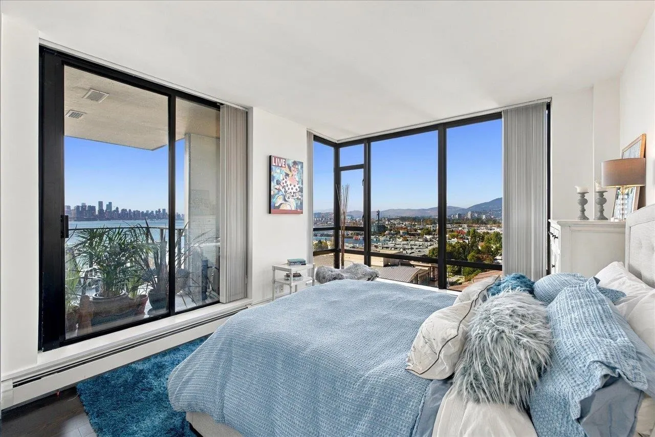 151 W 2nd Street #1803