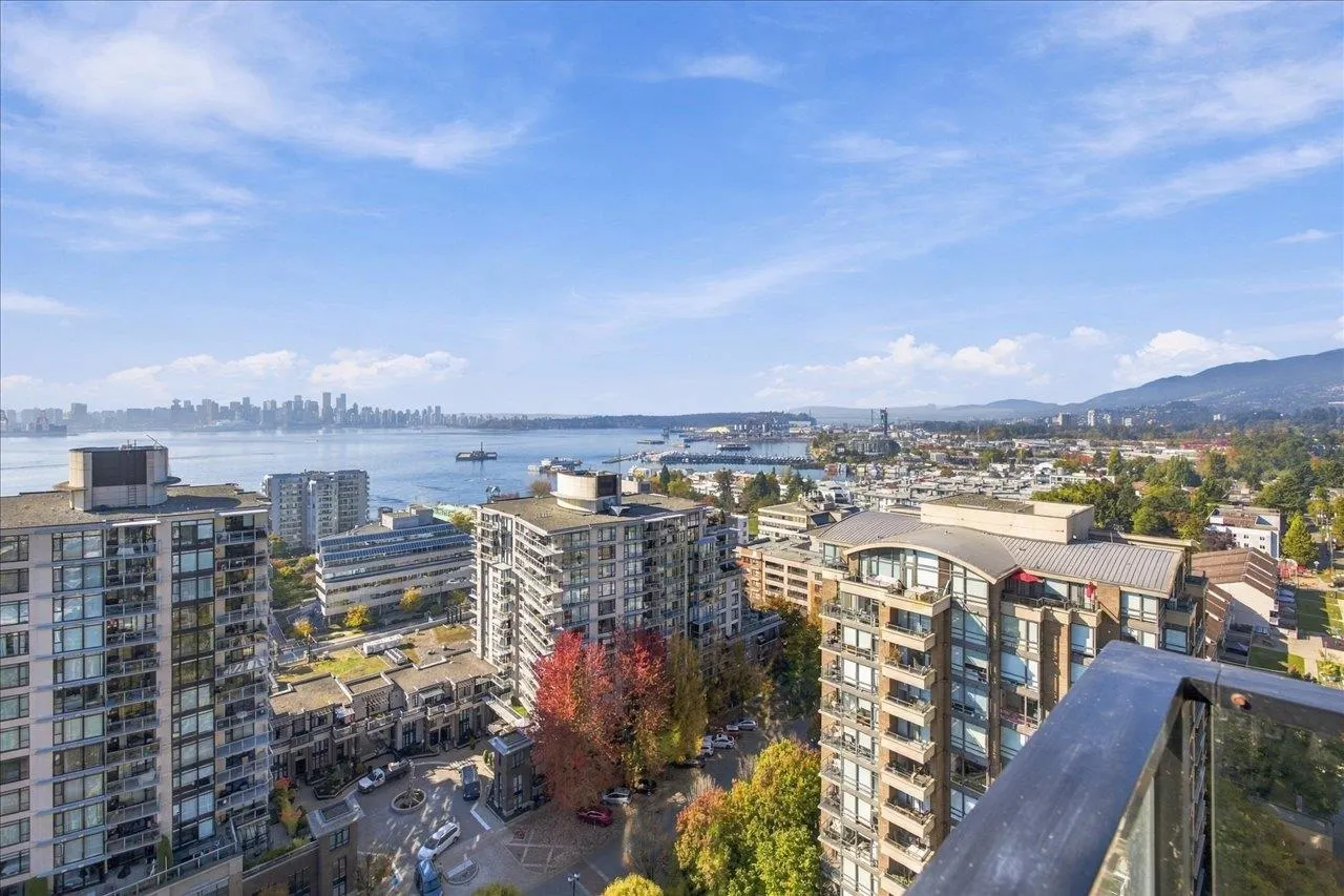 151 W 2nd Street #1803