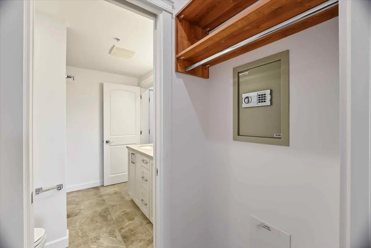 14588 Mcdougall Drive #408