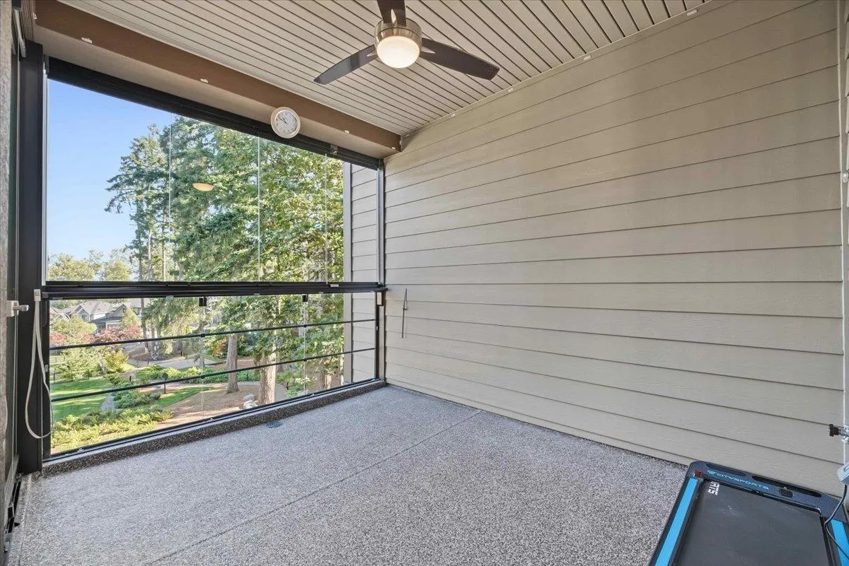 14588 Mcdougall Drive #408