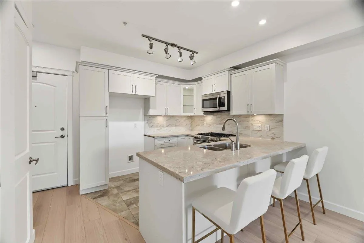 14588 Mcdougall Drive #408