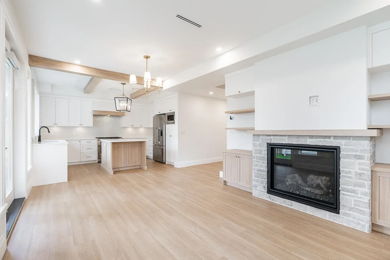 5411 Crescent Drive