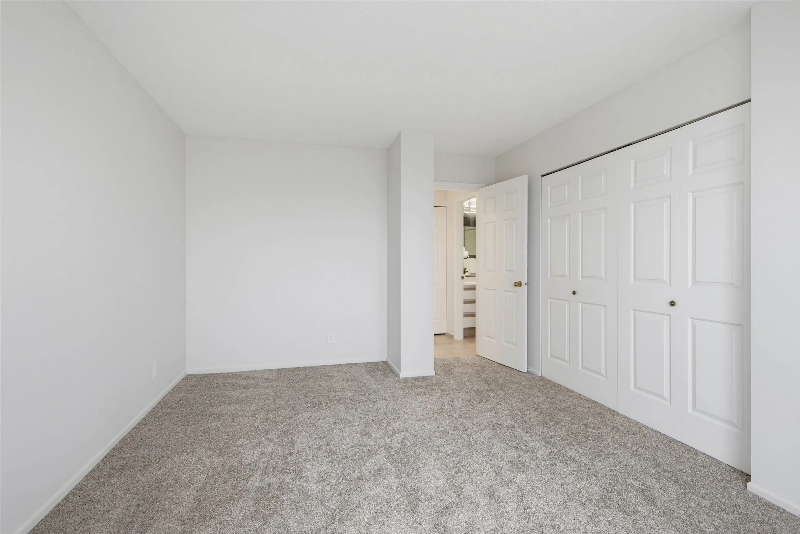 11910 80 Avenue #905