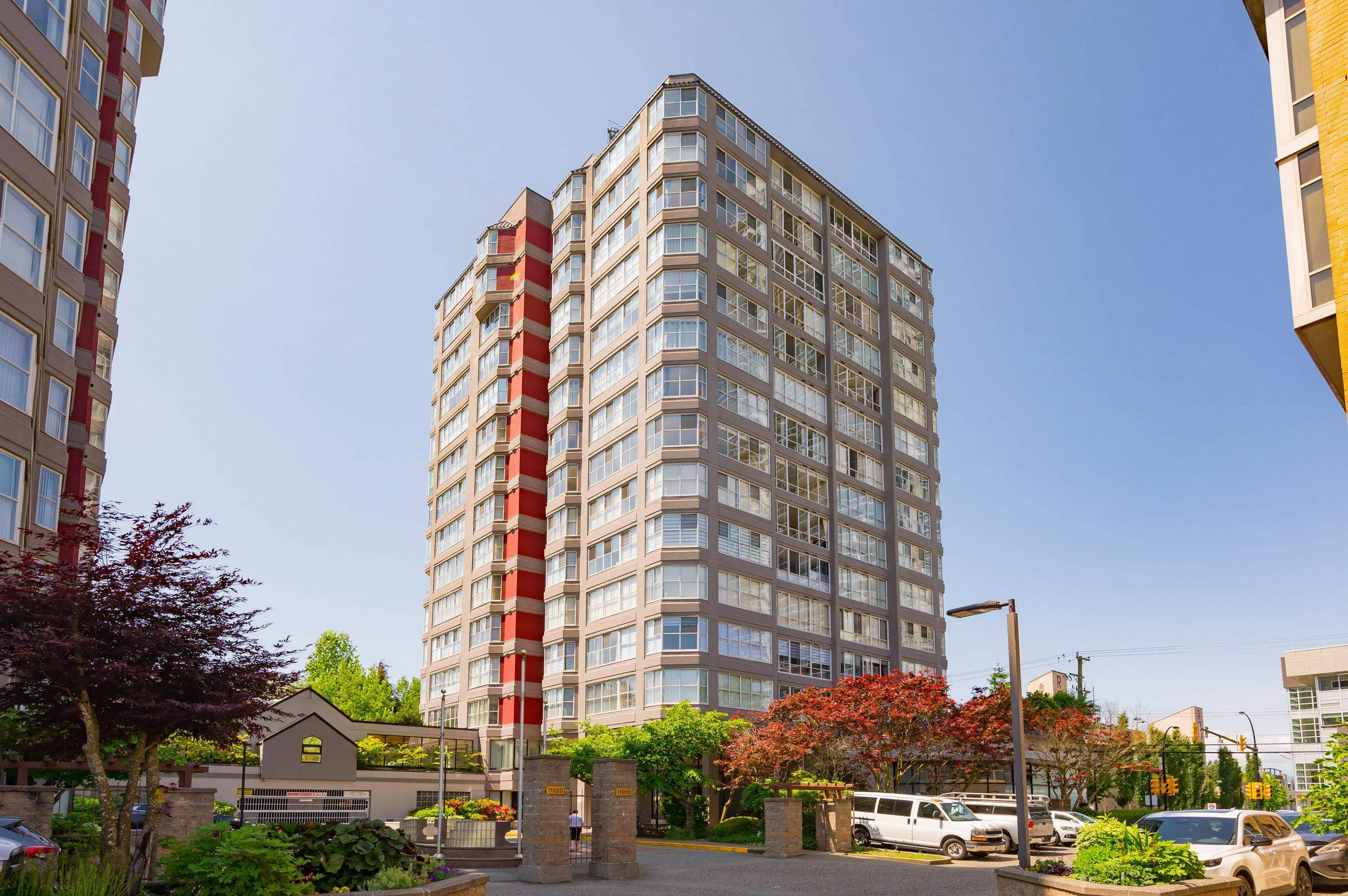 11910 80 Avenue #905