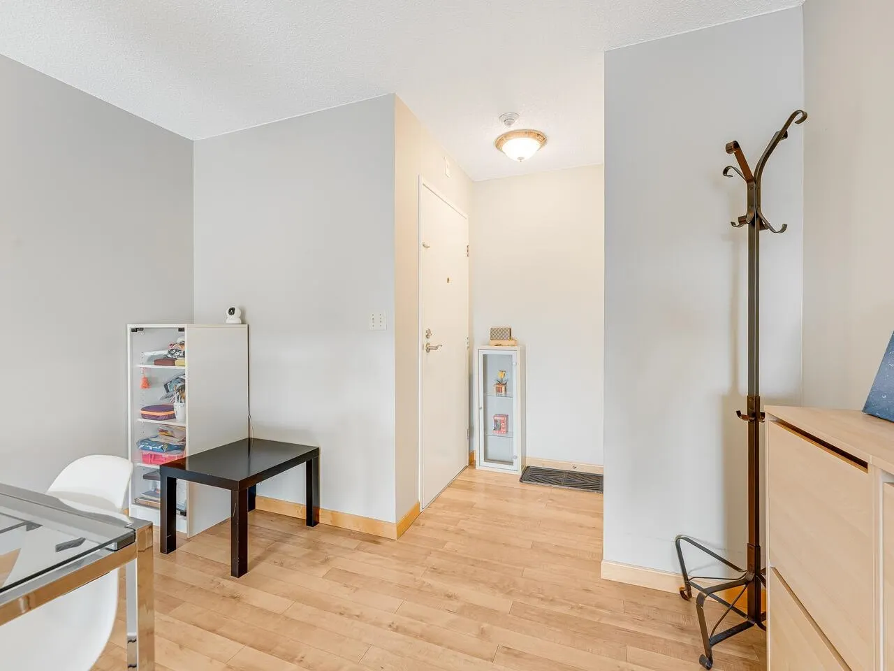 8760 No. 1 Road #305