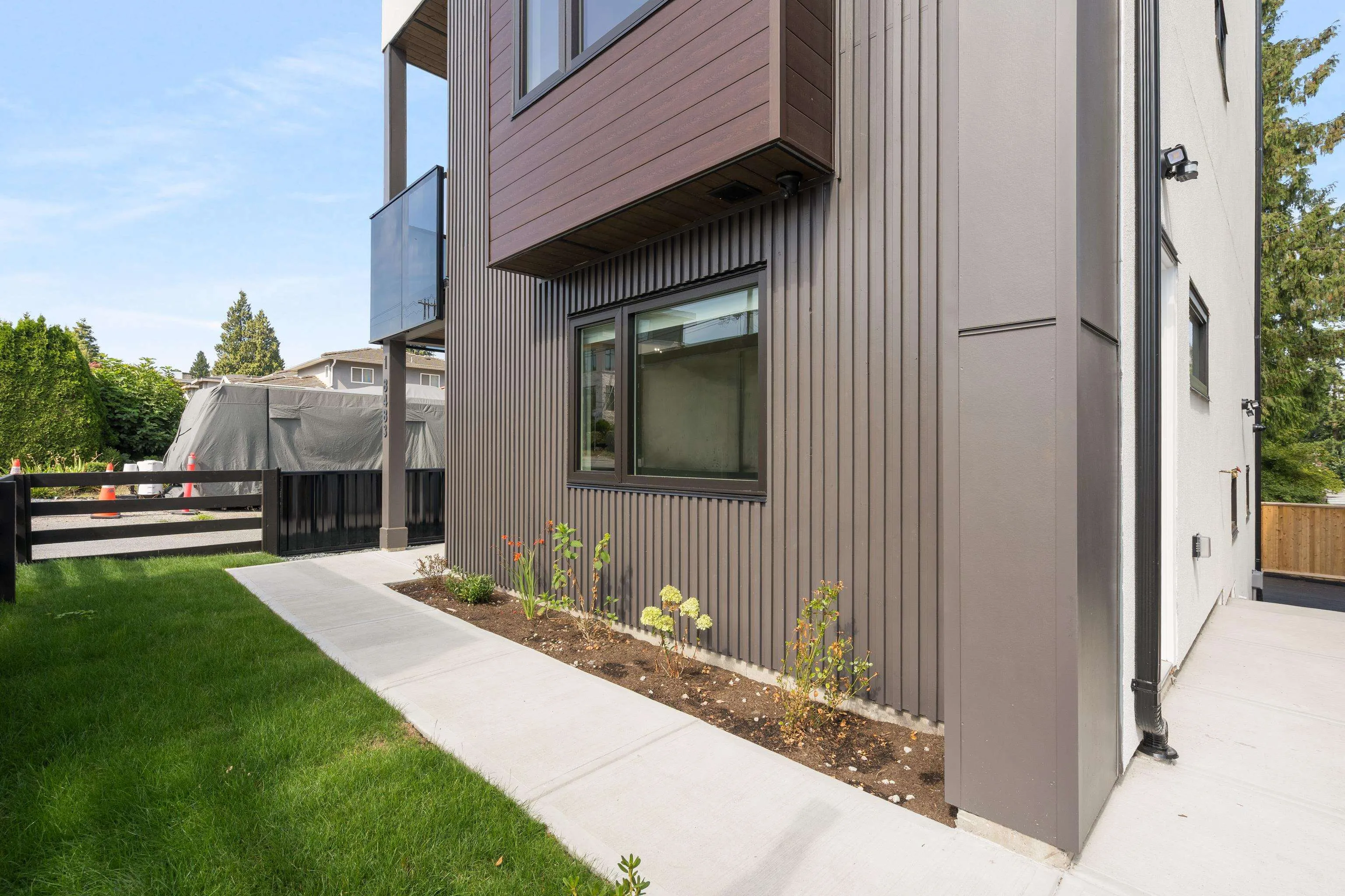 8483 16 Avenue #3