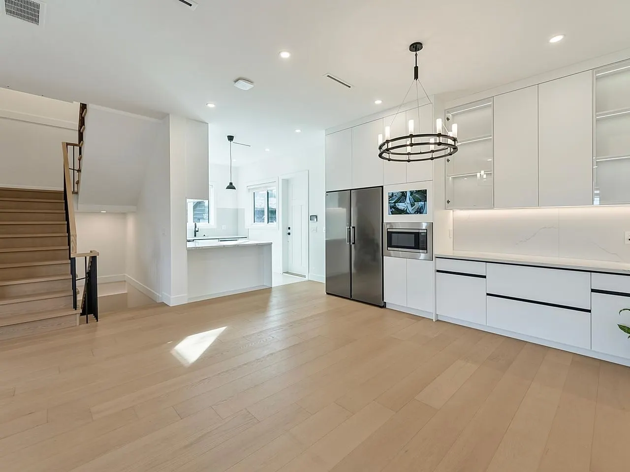 5337 Elsom Avenue #2