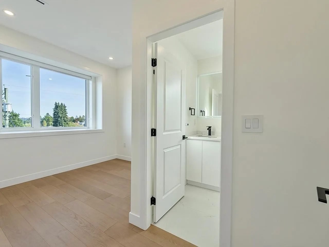 5337 Elsom Avenue #2