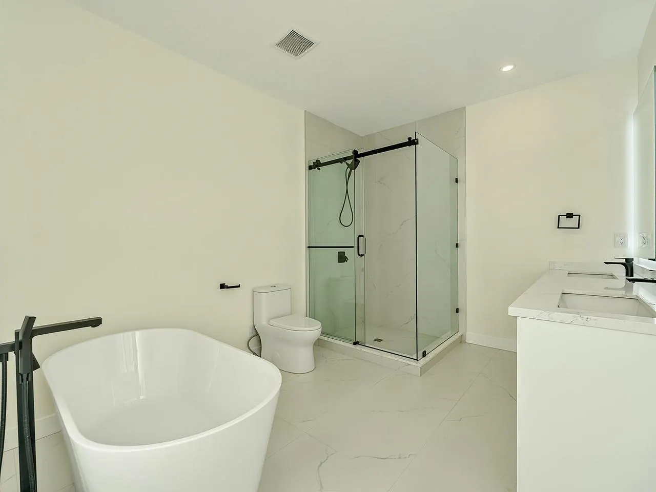 5337 Elsom Avenue #2