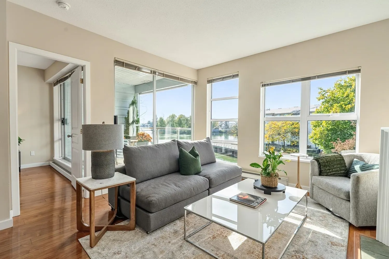 2020 E Kent Avenue #302