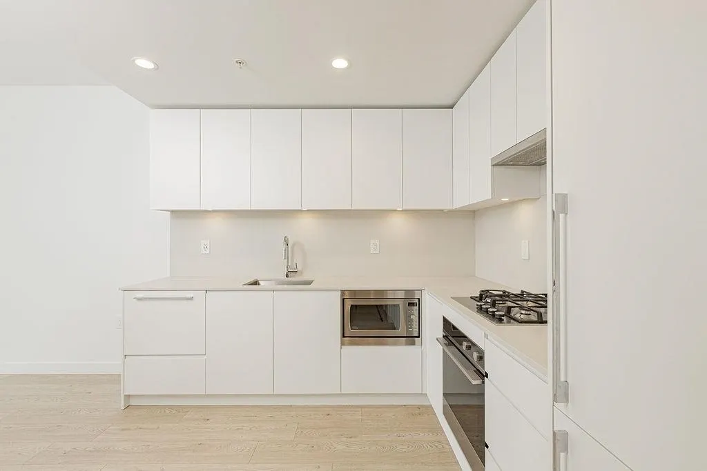 2181 Madison Avenue #5xx