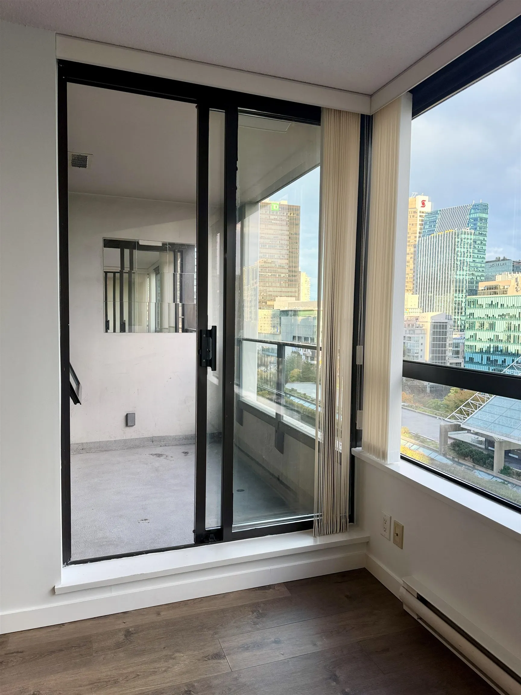 933 Hornby Street #1104