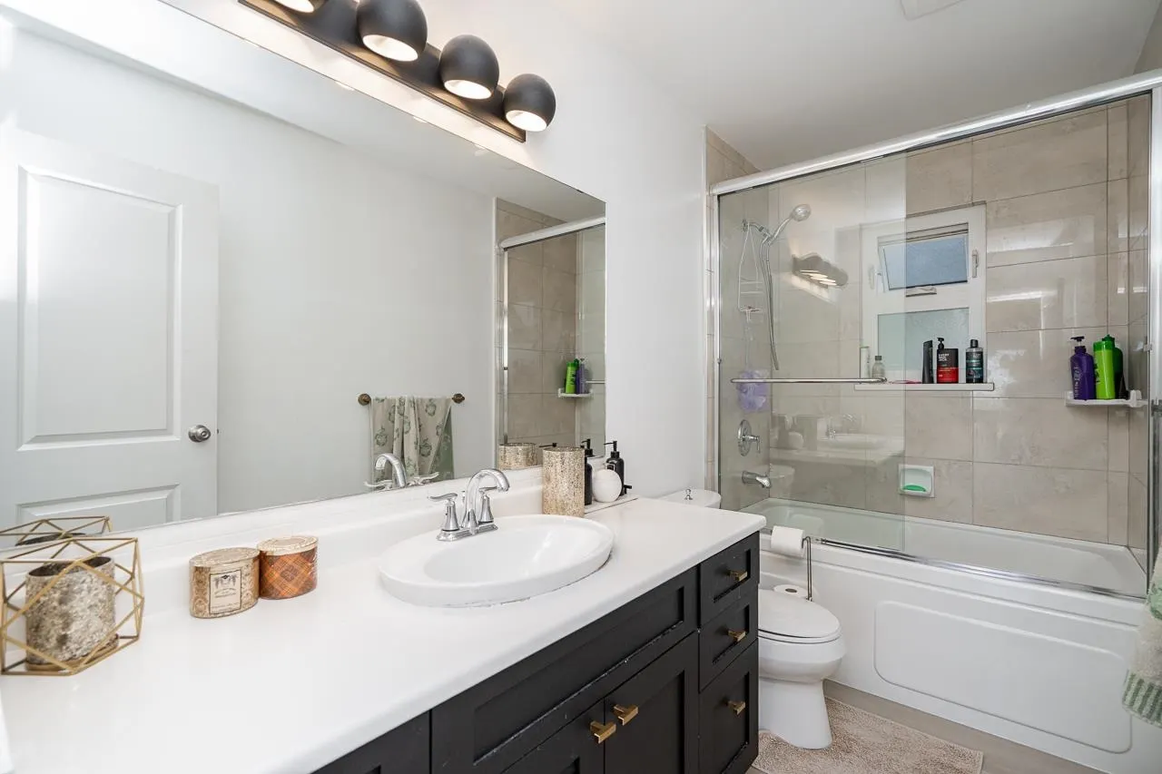 1111 English Bluff Road