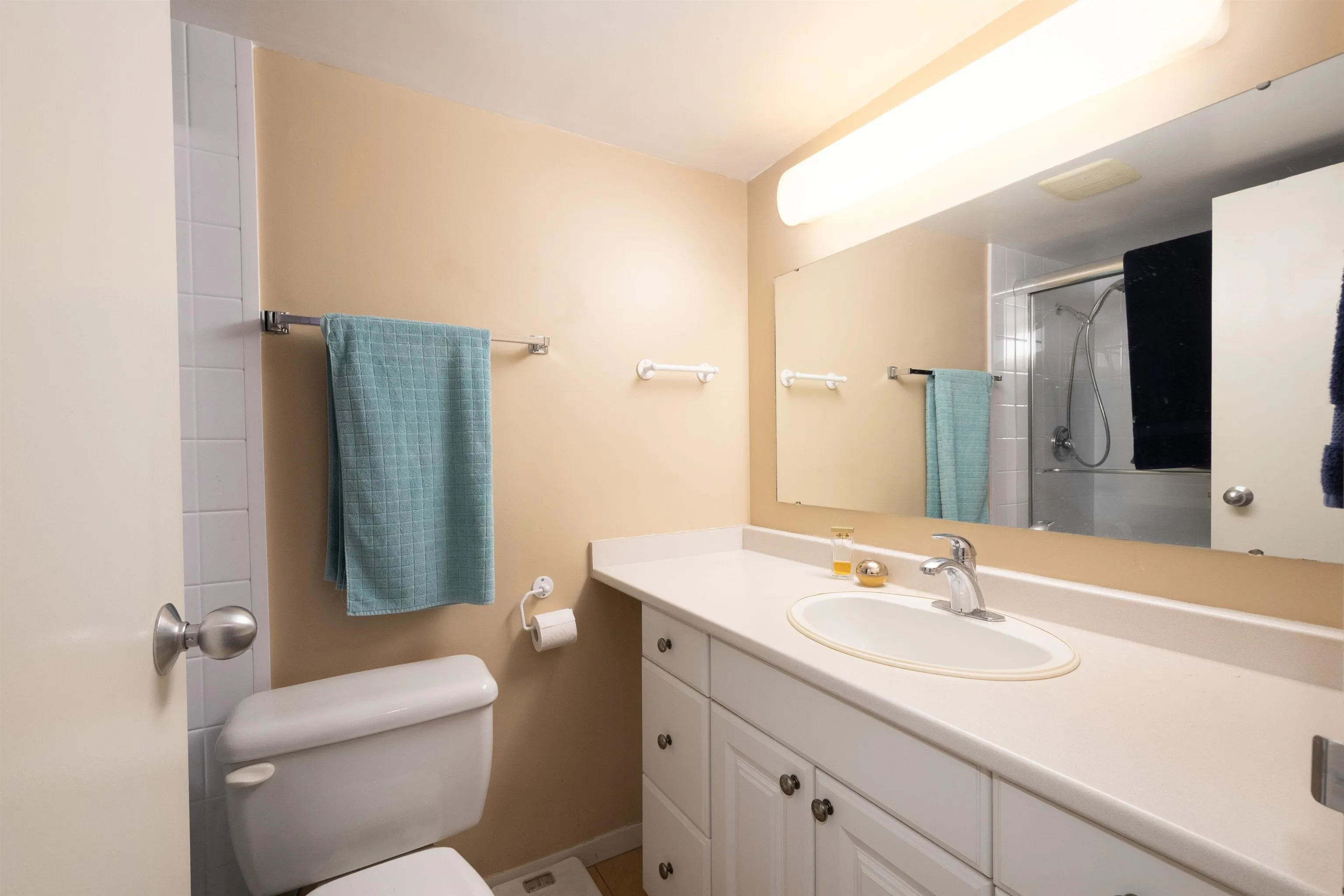 1720 Barclay Street #1106