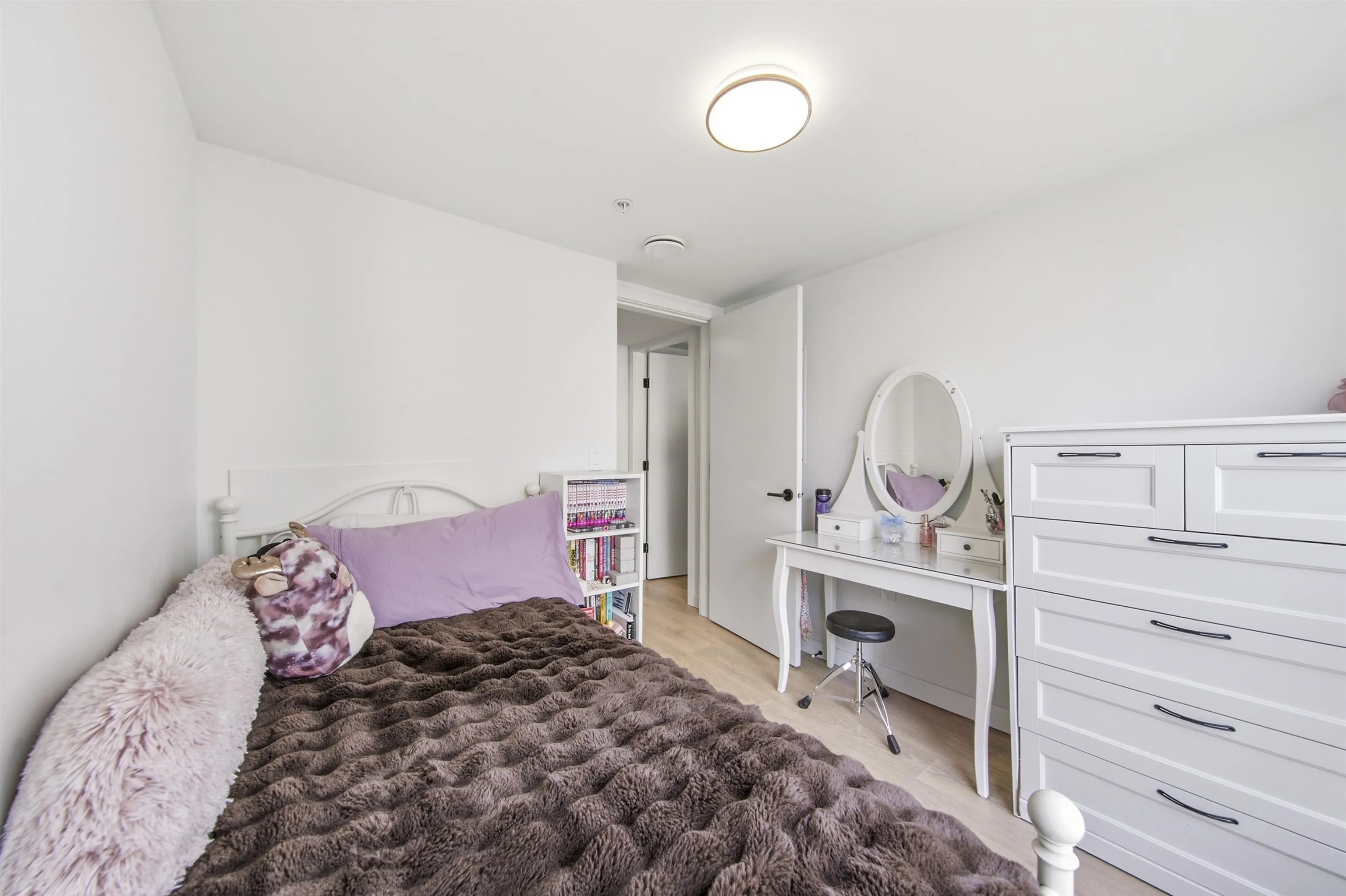 555 2nd E Street #356