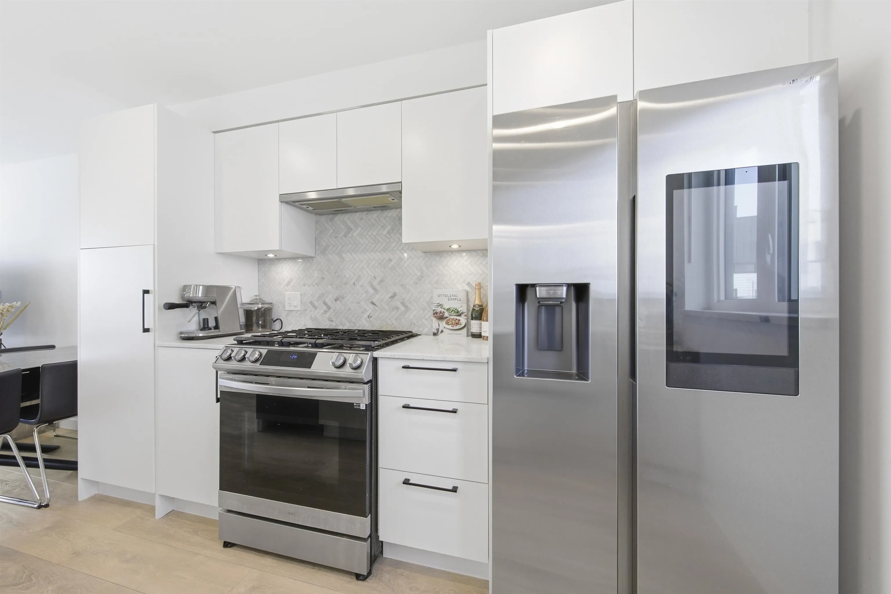 555 2nd E Street #356